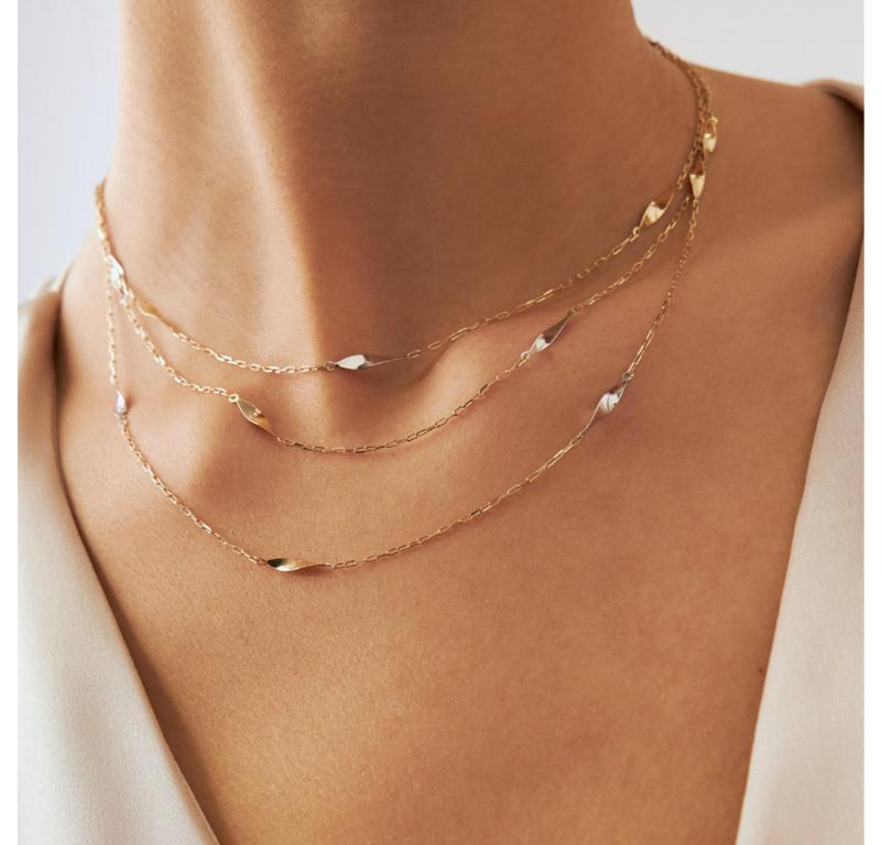 Collier à trois couches de 14 pouces en or jaune massif 14 carats Pour femmes en vente