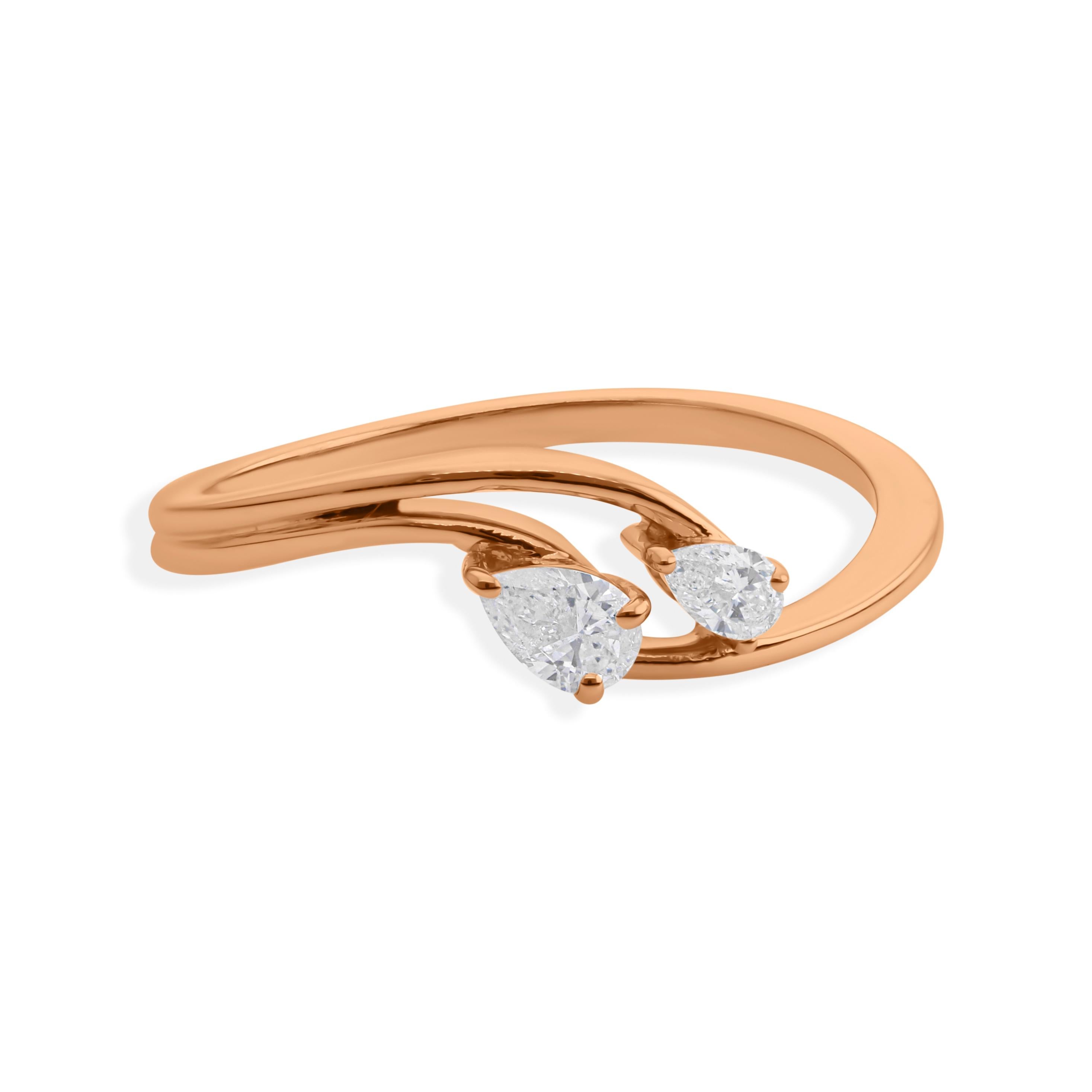 En vente :  Dainty Two Stone Diamond Stackable Ring 18k Solid Rose Gold (bague empilable à deux pierres en or rose massif) 7