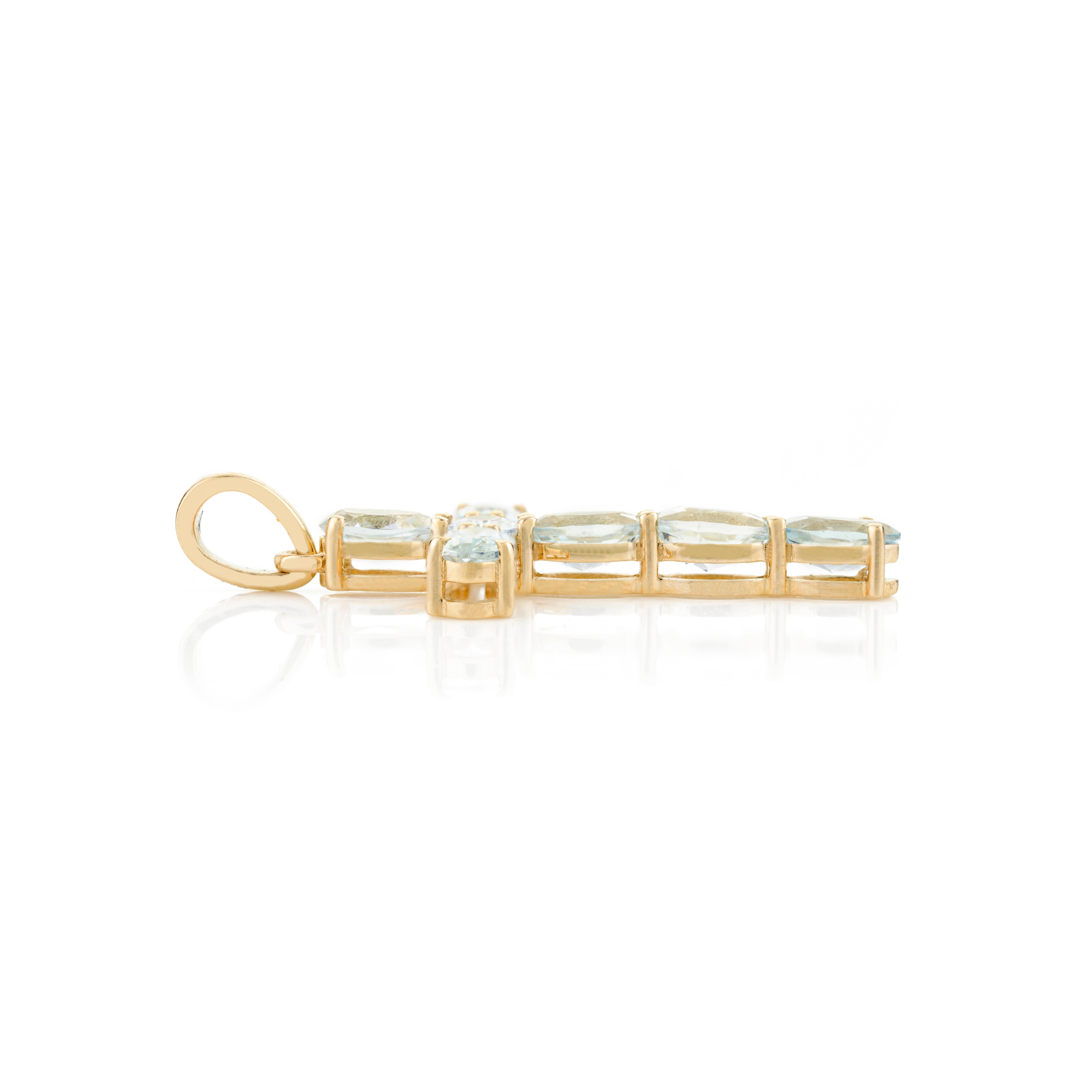 Donna Delicato ciondolo a croce unisex con acquamarina da 1,29 CTW realizzato in oro giallo massiccio 14k in vendita