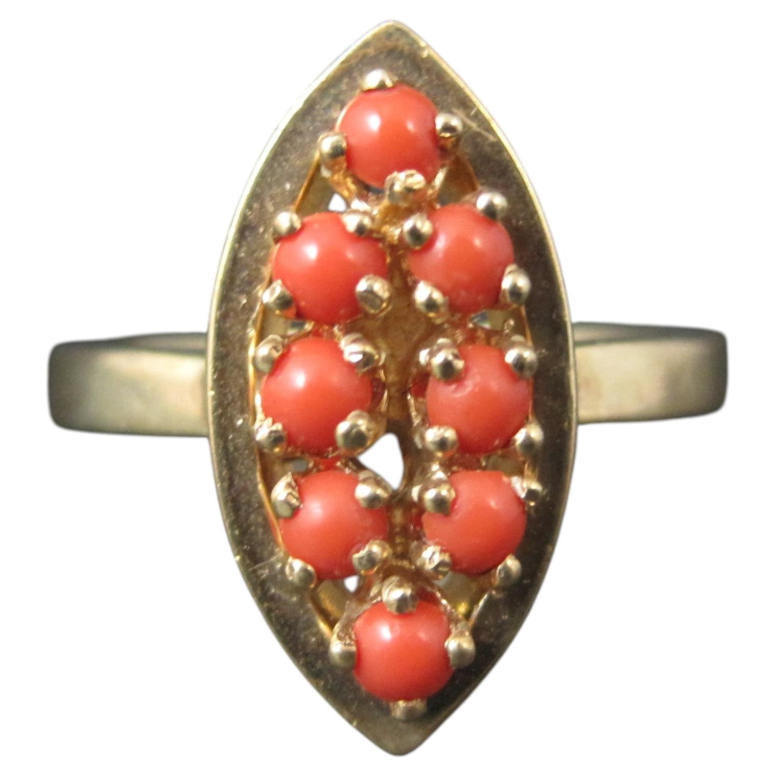 Dainty Vintage 14k Yellow Gold Coral Cabochon Cluster Ring Size 6.5