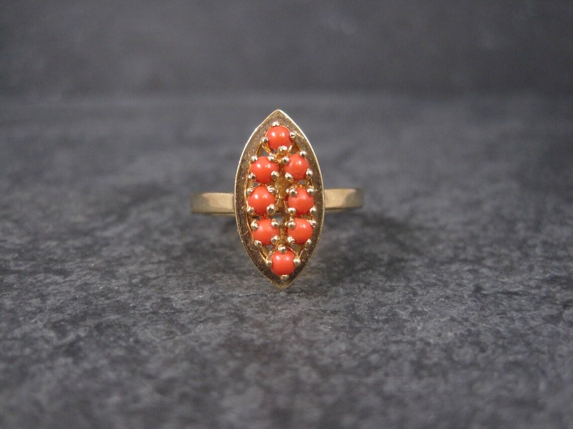 Dainty Vintage 14k Coral Ring For Sale 4