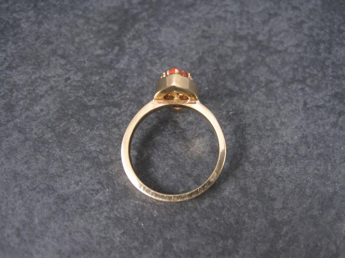 Women's Dainty Vintage 14k Coral Ring For Sale