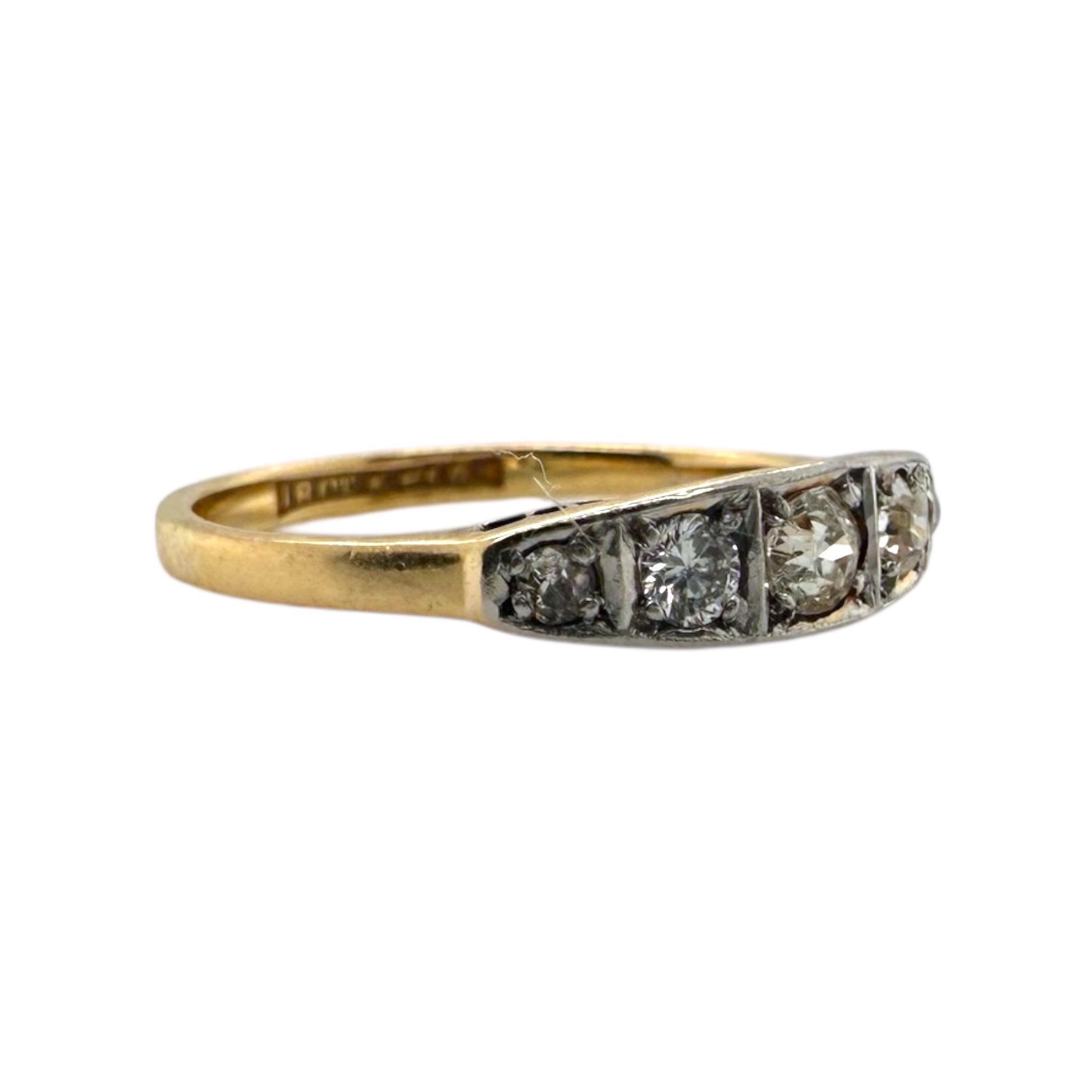 Taille vieille Europe Dainty Vintage Diamond Band Or jaune 18K et Platine en vente