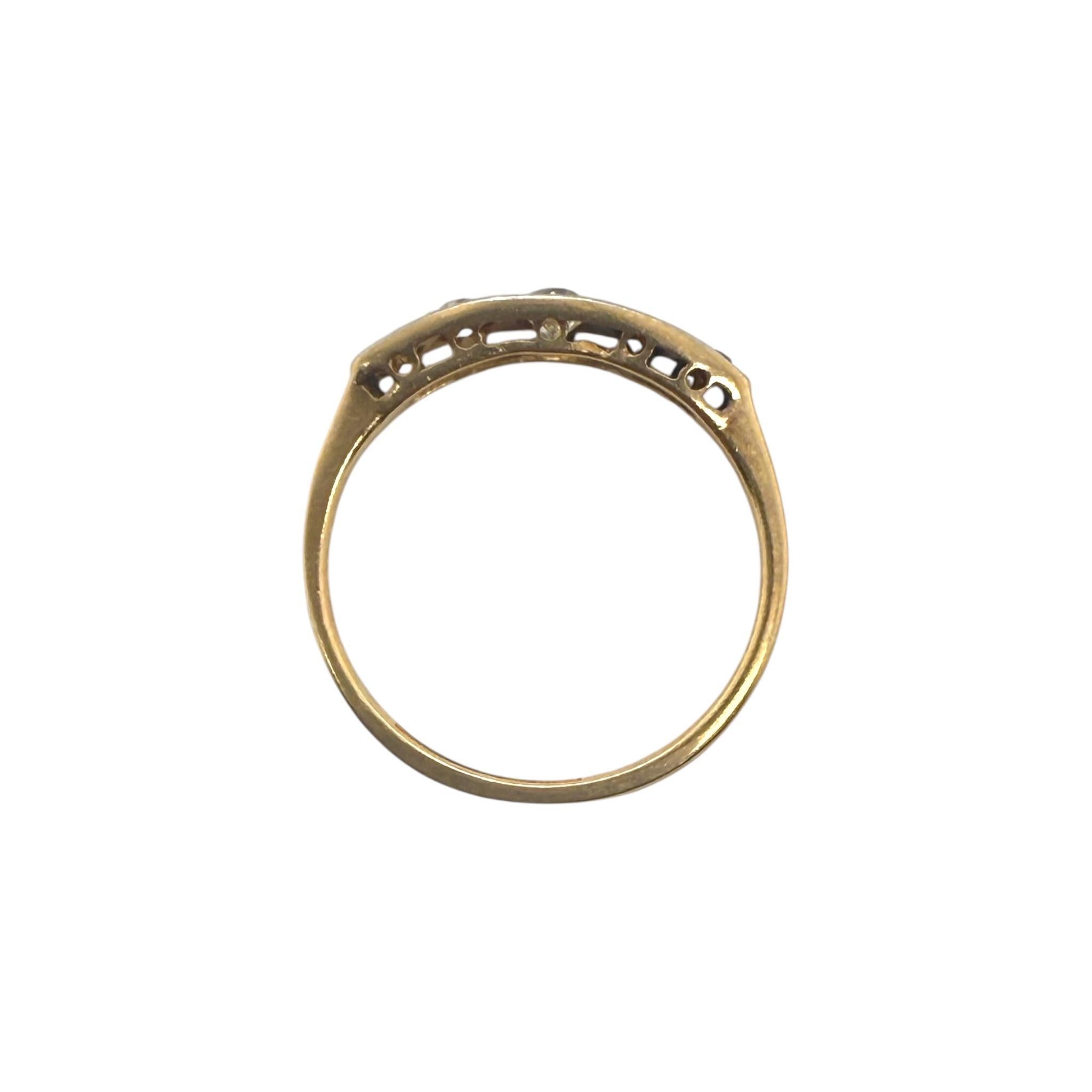 Dainty Vintage Diamond Band Or jaune 18K et Platine en vente 2