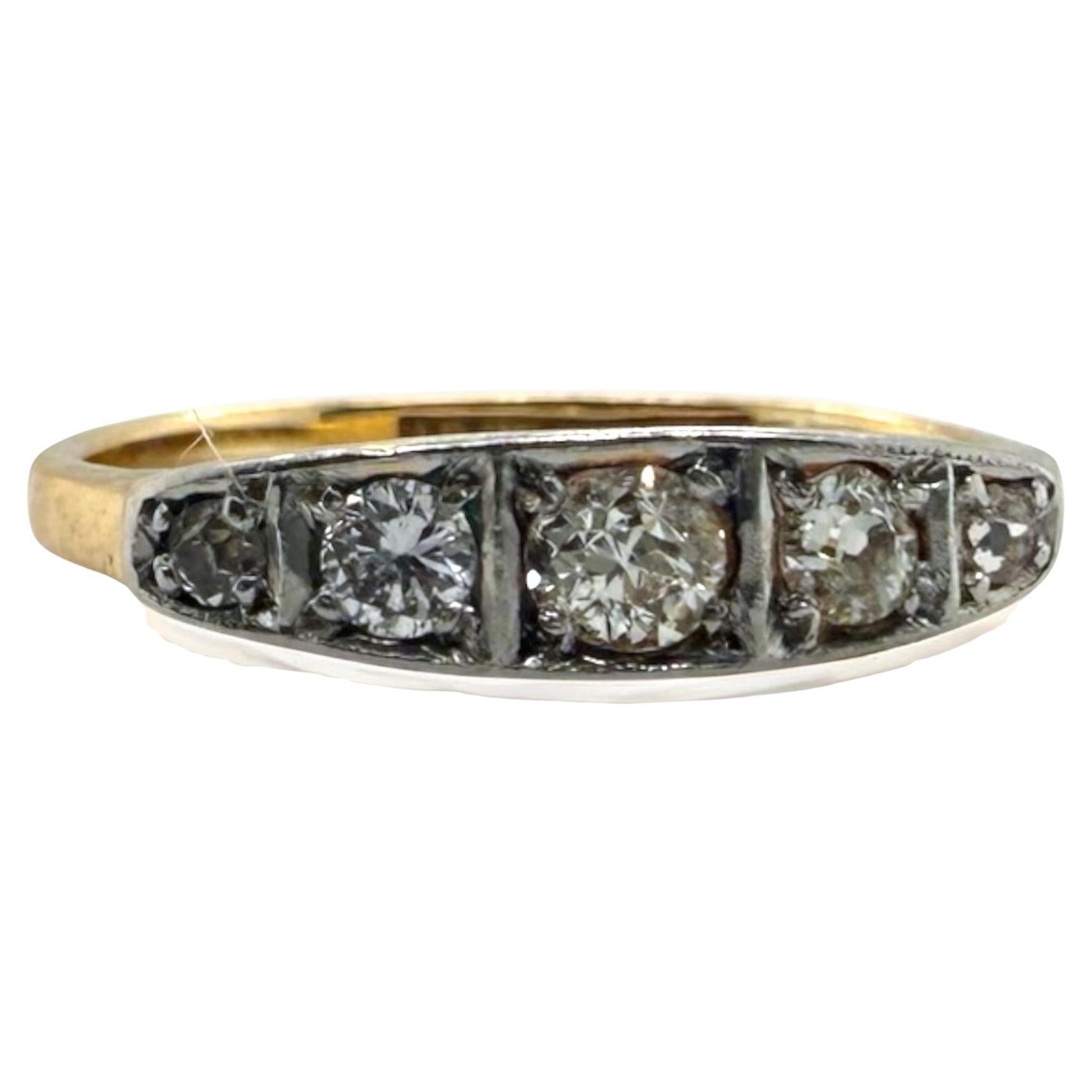Dainty Vintage Diamond Band Or jaune 18K et Platine en vente