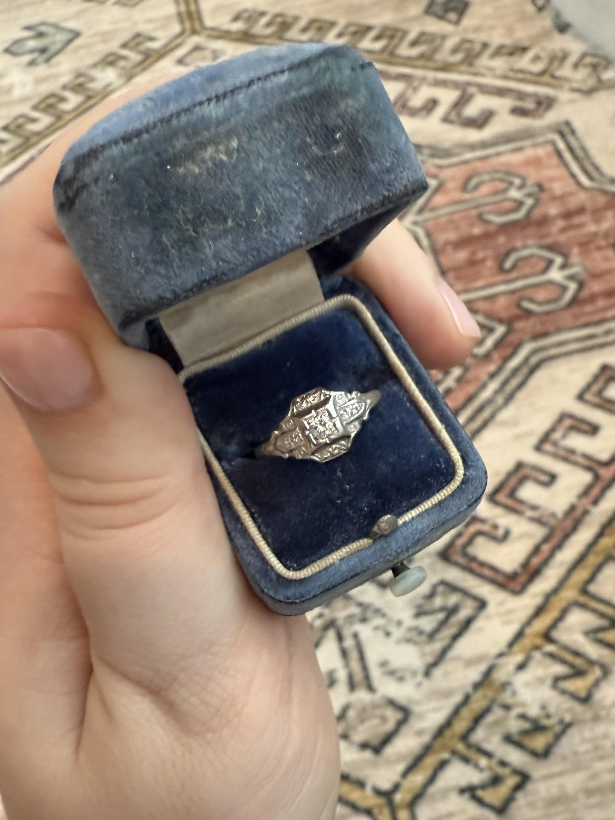 Art Deco Dainty Vintage Diamond Ring 18K White Gold