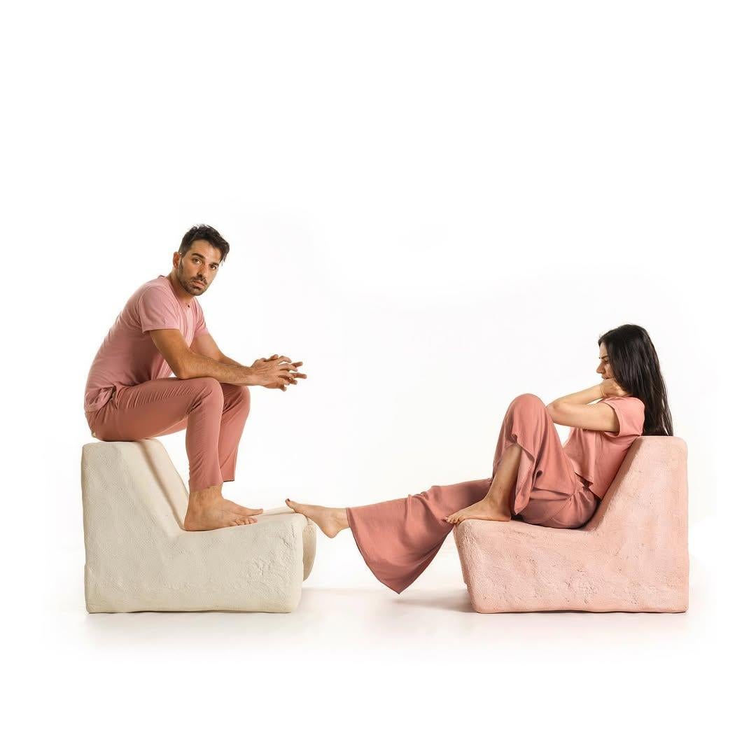 Silla escultórica Daisy - Interior - Exterior Hormigón rosa by Mary-Lynn & Carlo en Nuevo estado para la venta en Geneve, CH