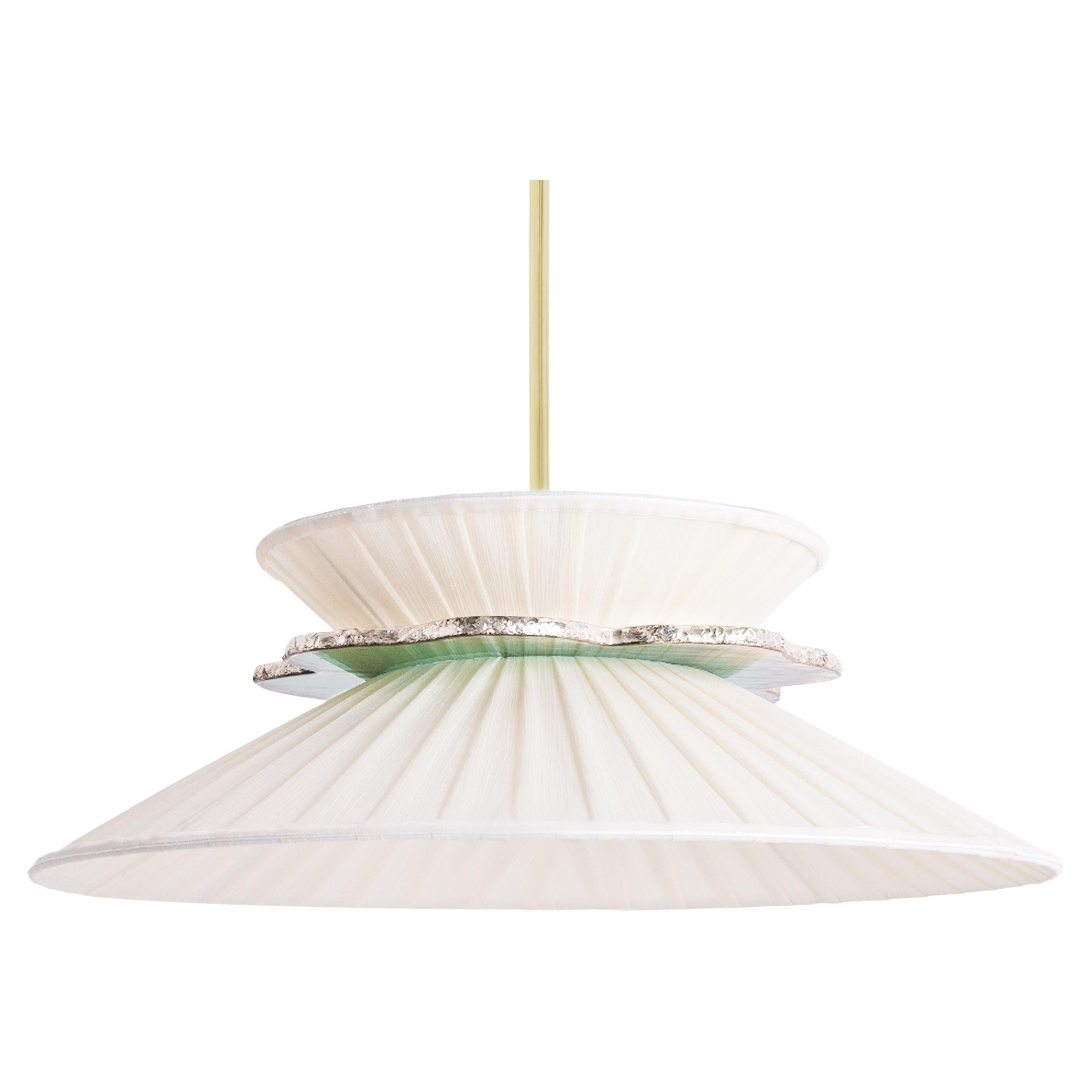 Lampe suspendue contemporaine marguerite 44, soie ivoire, verre collier argenté, laiton