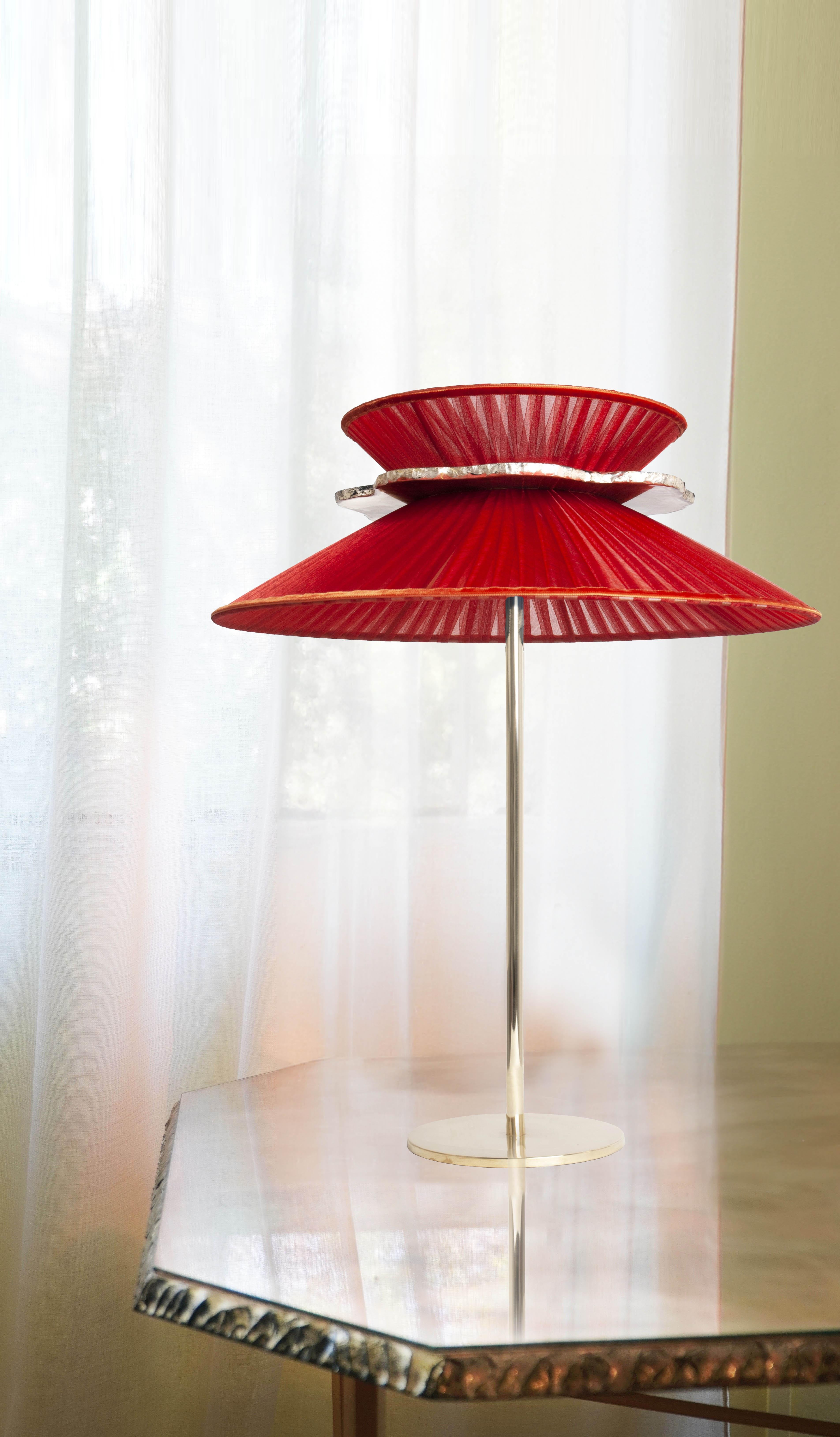 Daisy Contemporary Table Lamp 44 Red Silk Glass Silvered Necklace, Brass In New Condition For Sale In Pietrasanta, IT