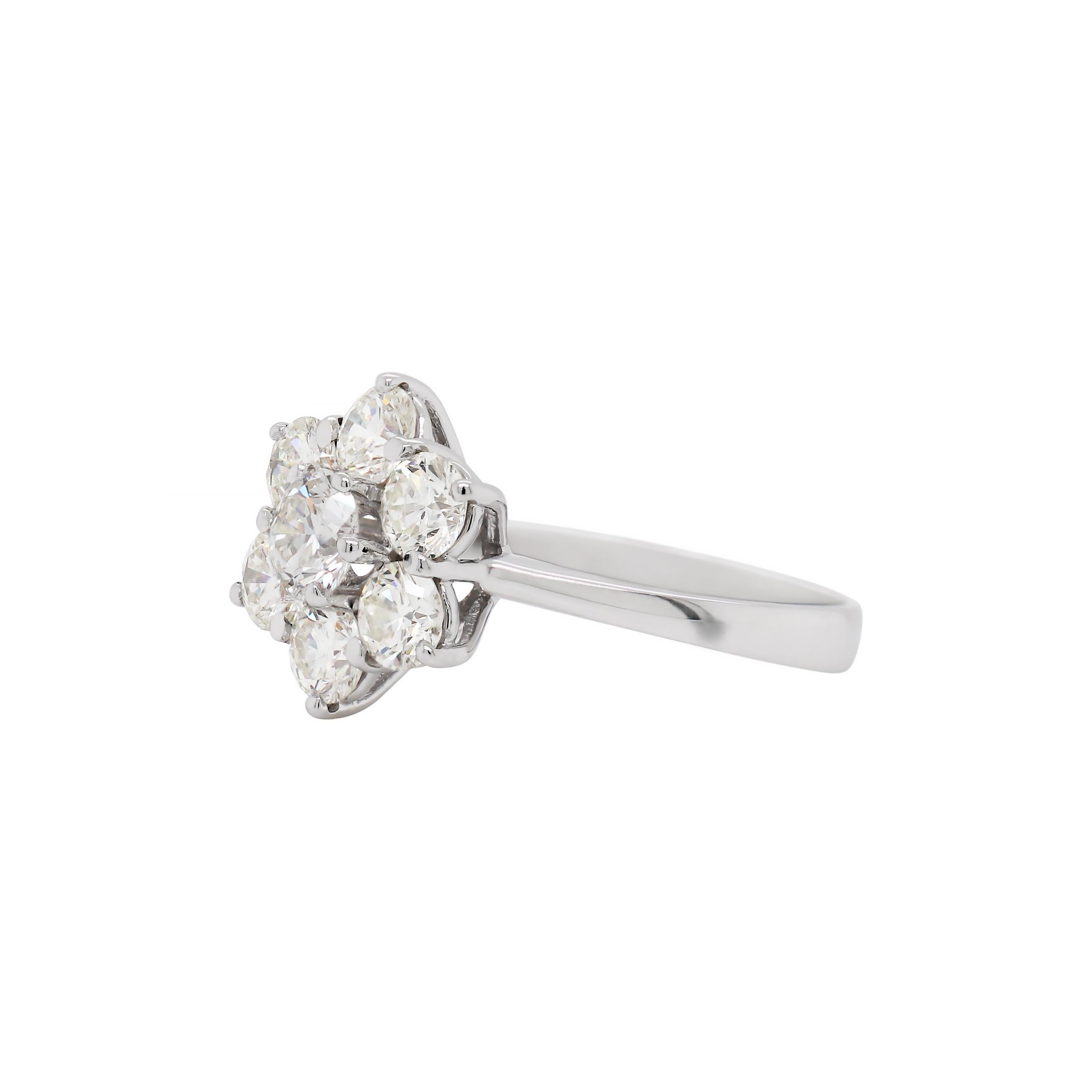 daisy diamond ring white gold