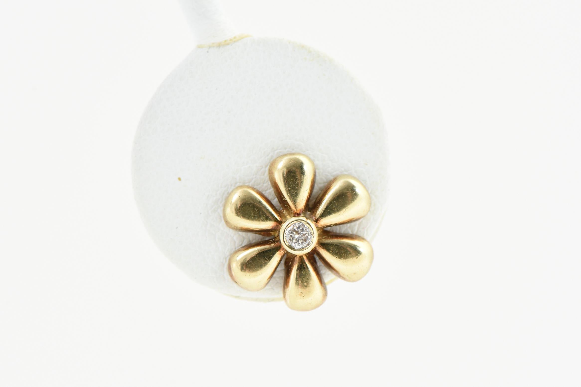 Daisy Flower Diamond Yellow Gold Earrings 2