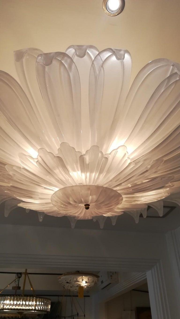 Huge Daisy Flower murano glass ceiling light, wired fot Europe or USA ( E27 bulbs).