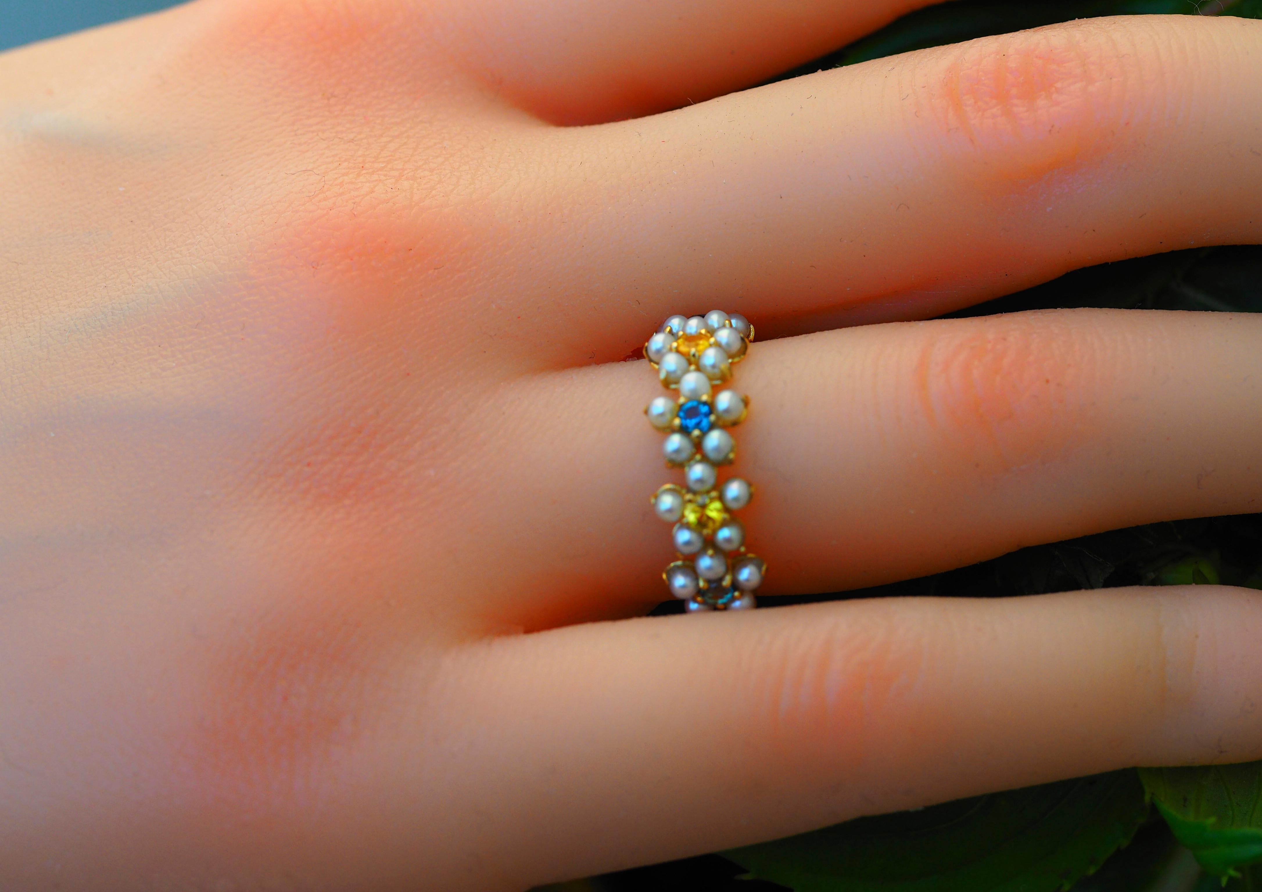 Daisy gold ring with sapphires, pearls.  For Sale 5