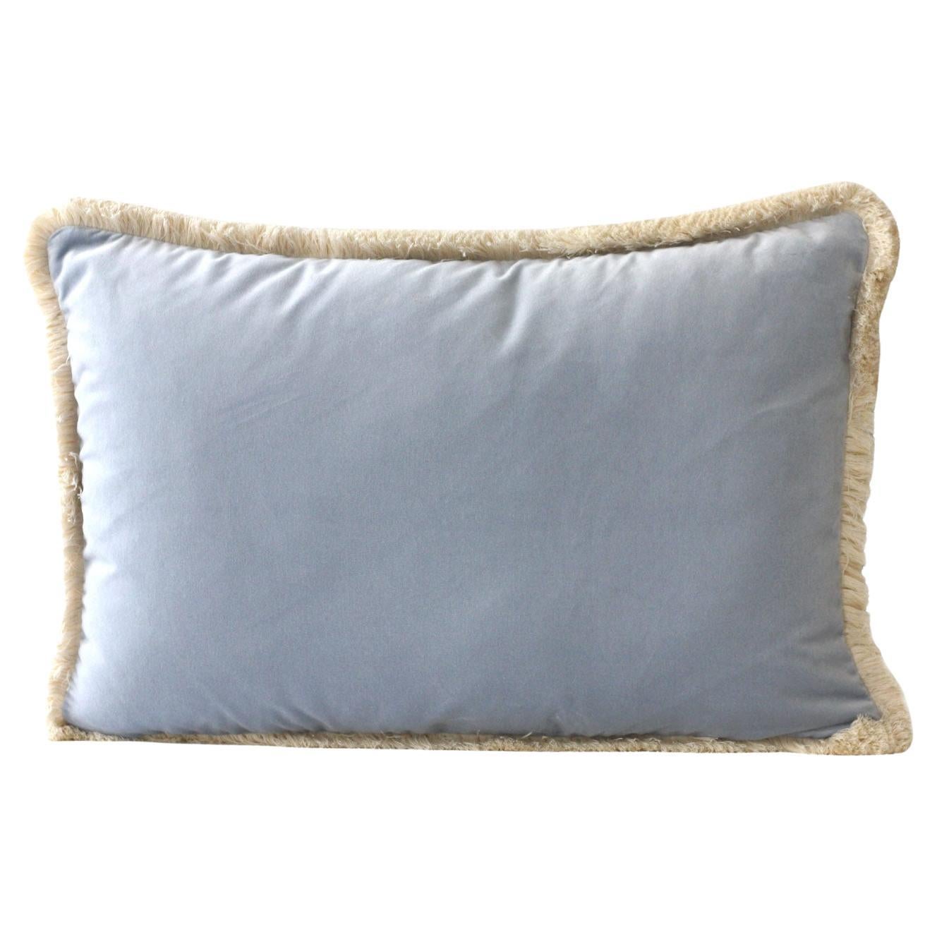 Daisy II Grand coussin décoratif de luxe en velours frangé bleu fait à la main