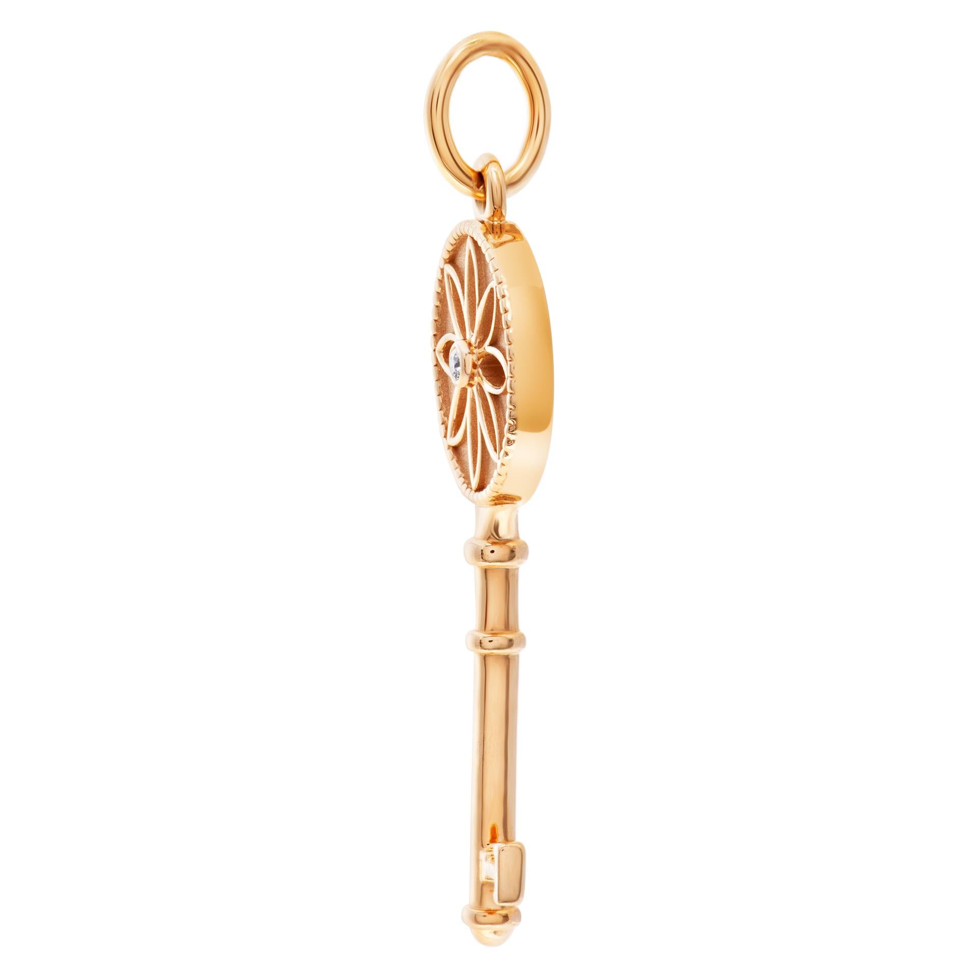 tiffany daisy key necklace