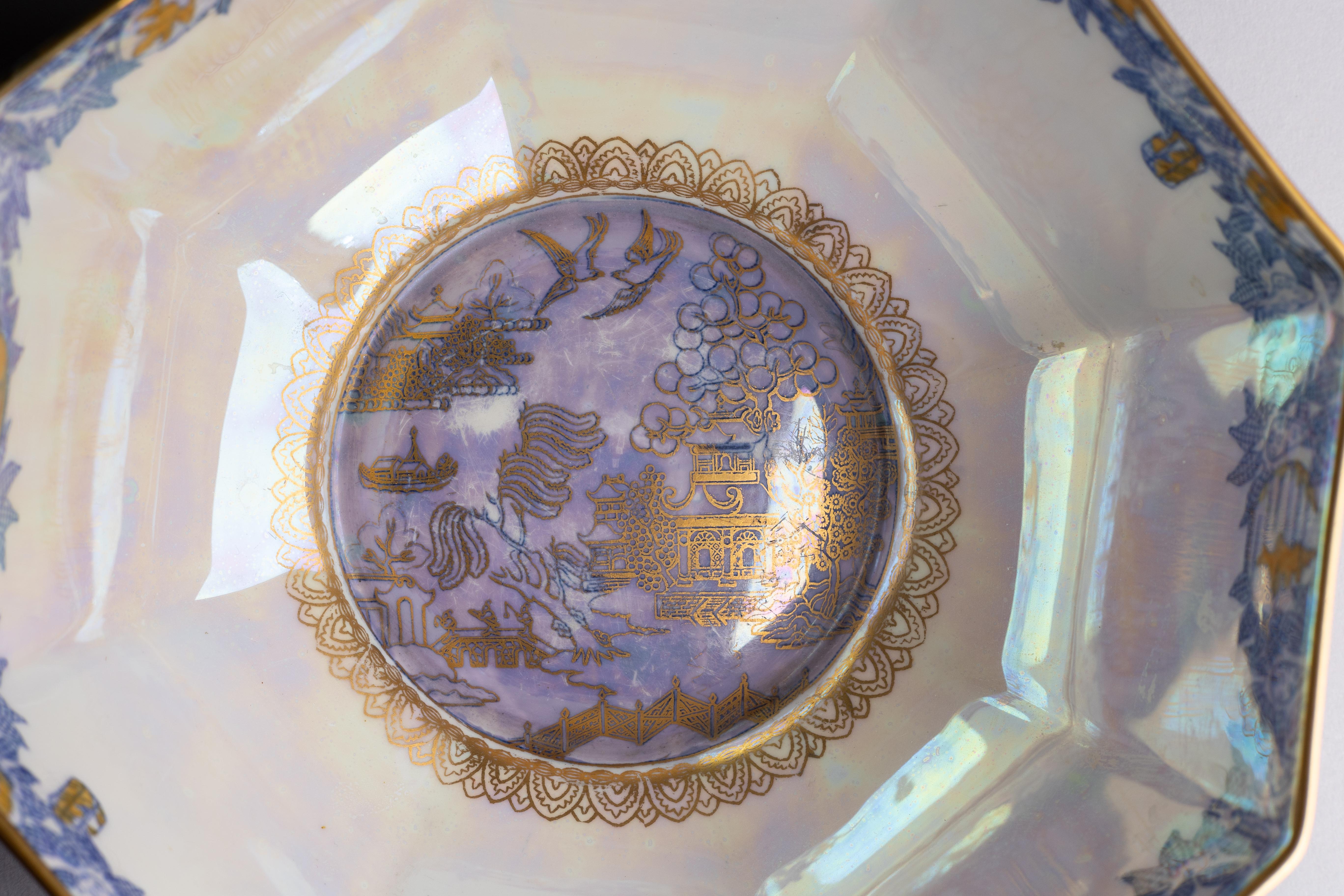 Daisy Makeig-Jones Fairyland Lustre Bowl di Wedgwood in vendita 3