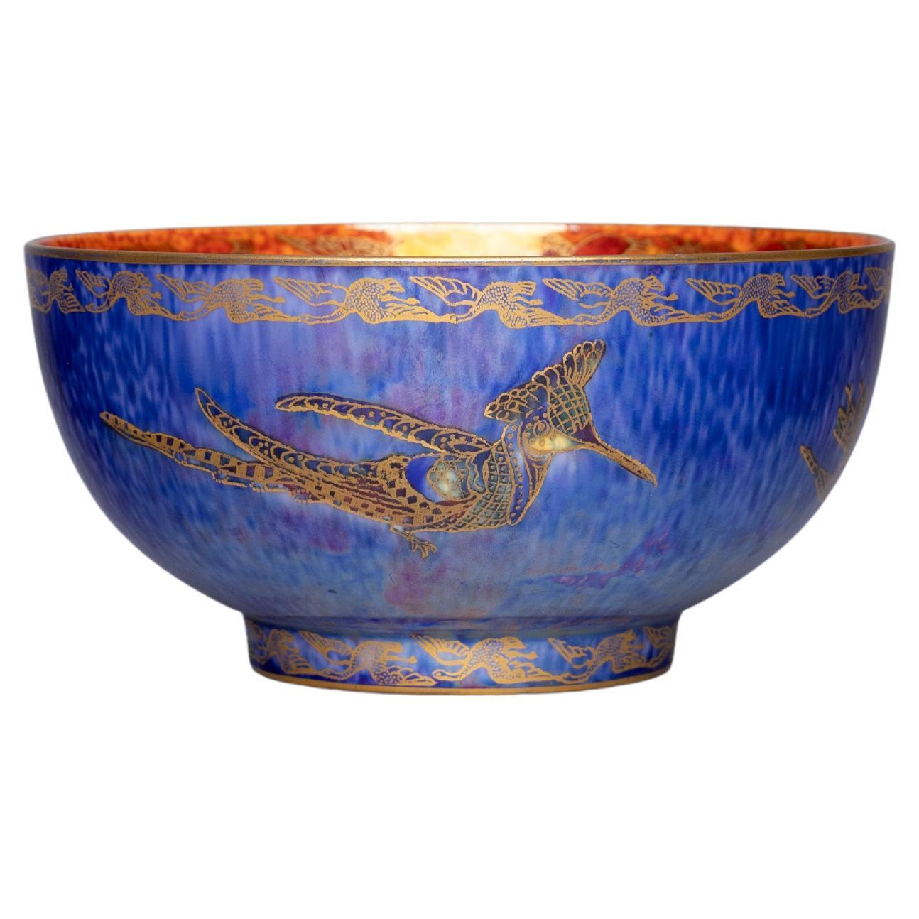 Bol décoratif Hummingbird bleu lustré de Makeig-Jones Wedgwood