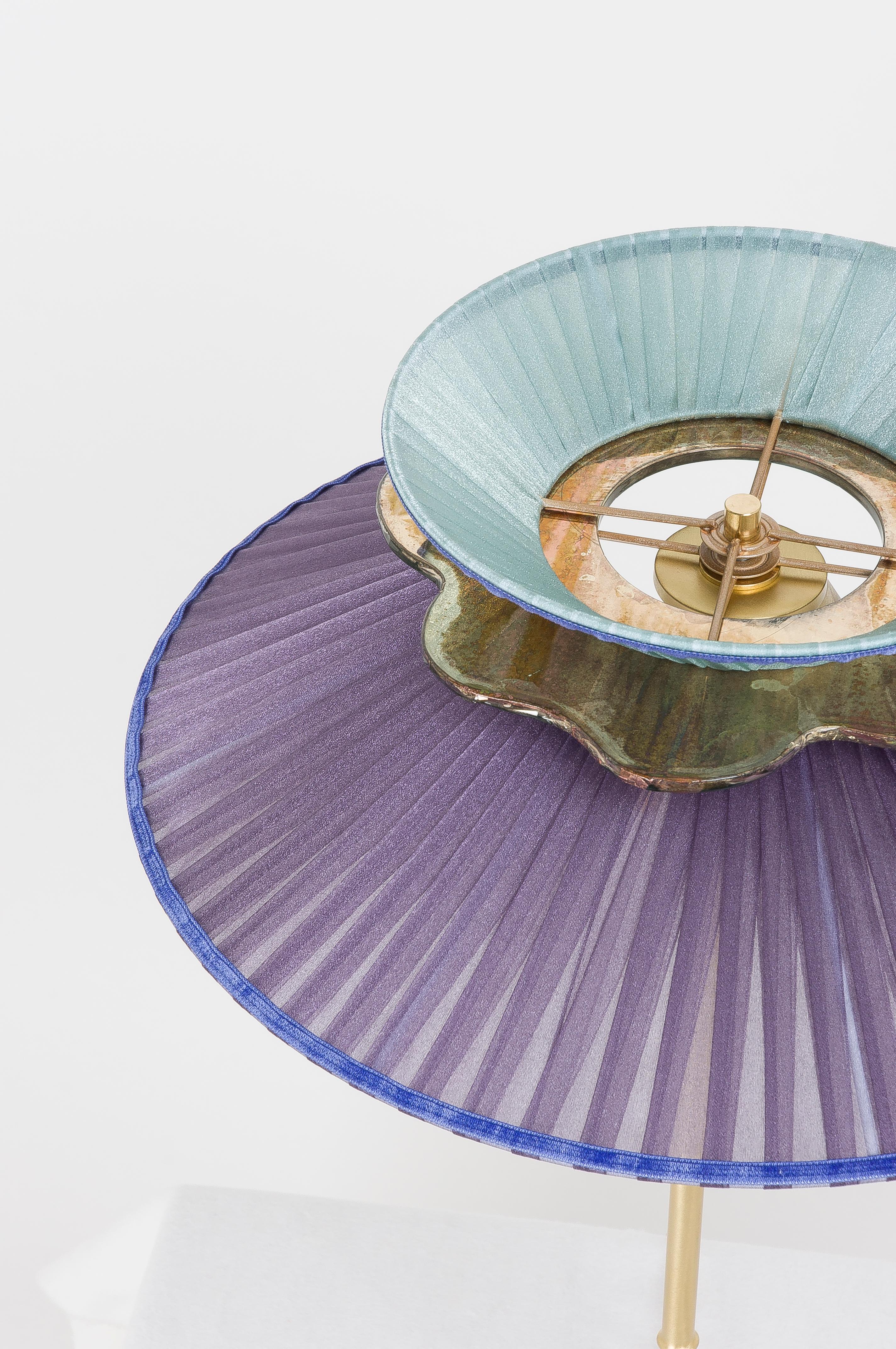 Daisy Table Lamp in Satin Brass Violet-Mint Silk Lampshade Silver Glass Necklace In New Condition In Pietrasanta, IT