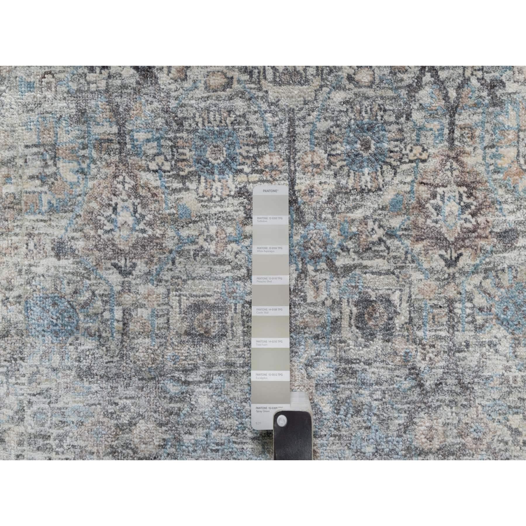 Indien Tapis de course noué à la main Daisy White Sickle Leaf Design Silk & Wool 2'7