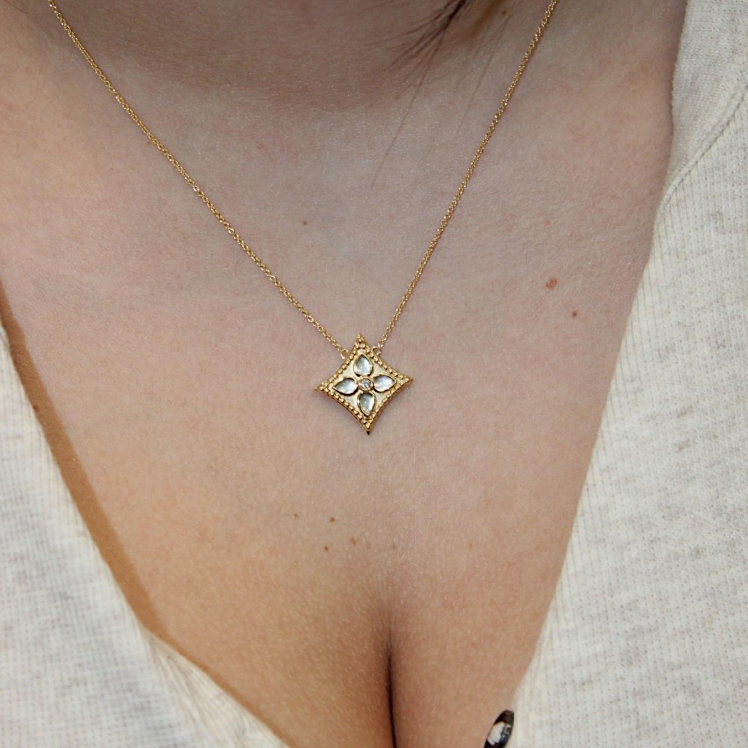 Soft radiance meets modern minimalism in the Dakota Necklace by Mountain Song Jeweler. This delicate beauty is crafted in rich 18k yellow gold and features a dreamy 1.11 carat Mother of Pearl, glowing with subtle, opalescent shimmer. 🤍

A trio of