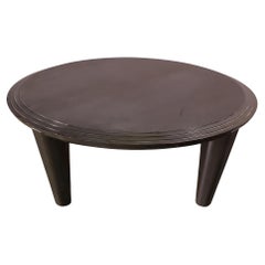 Mesa baja redonda de caoba hondureña "Océano" Dakota Jackson