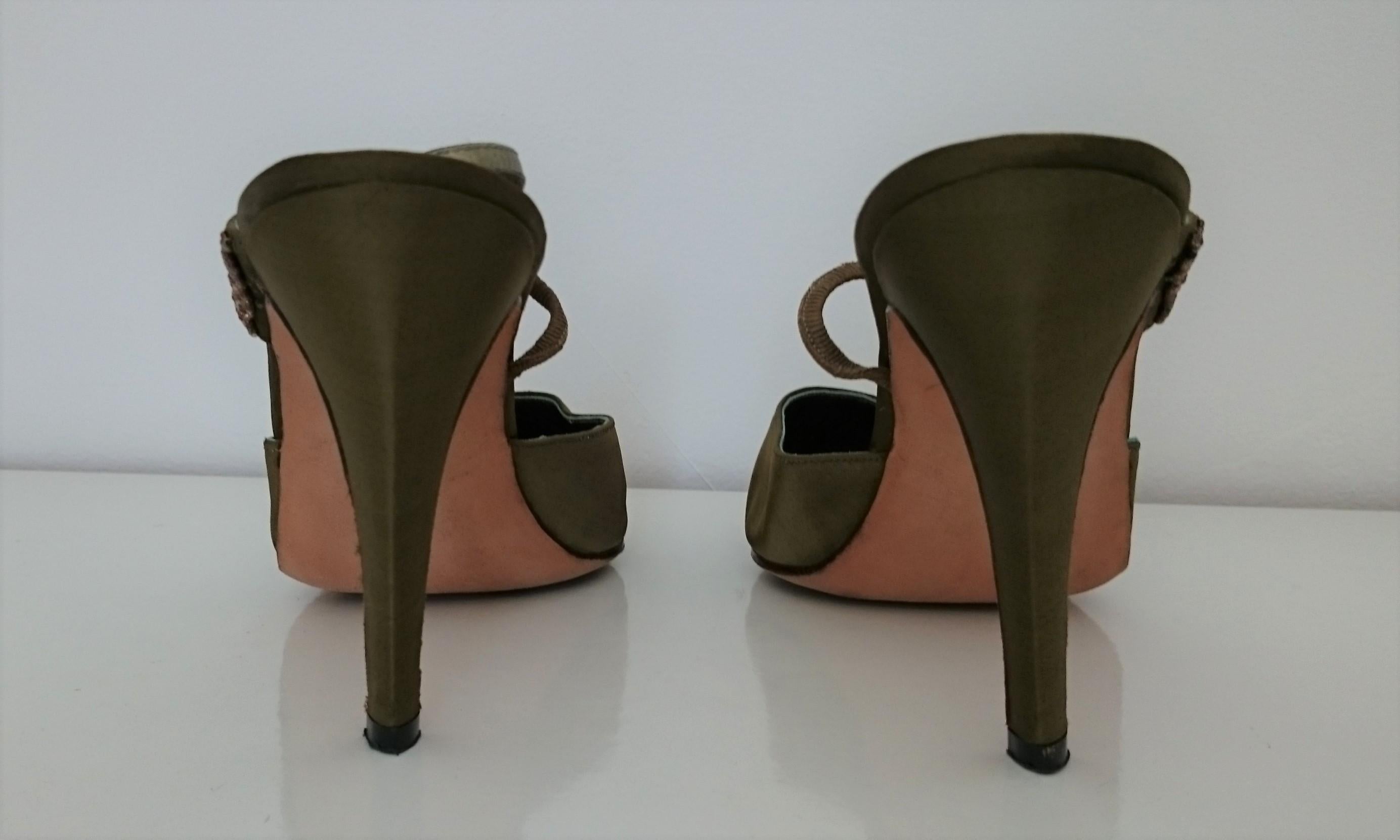 Dal Co' x Valentino Green/Light-Brown Silk and Brillants Heels. Size 8 (US) For Sale 1