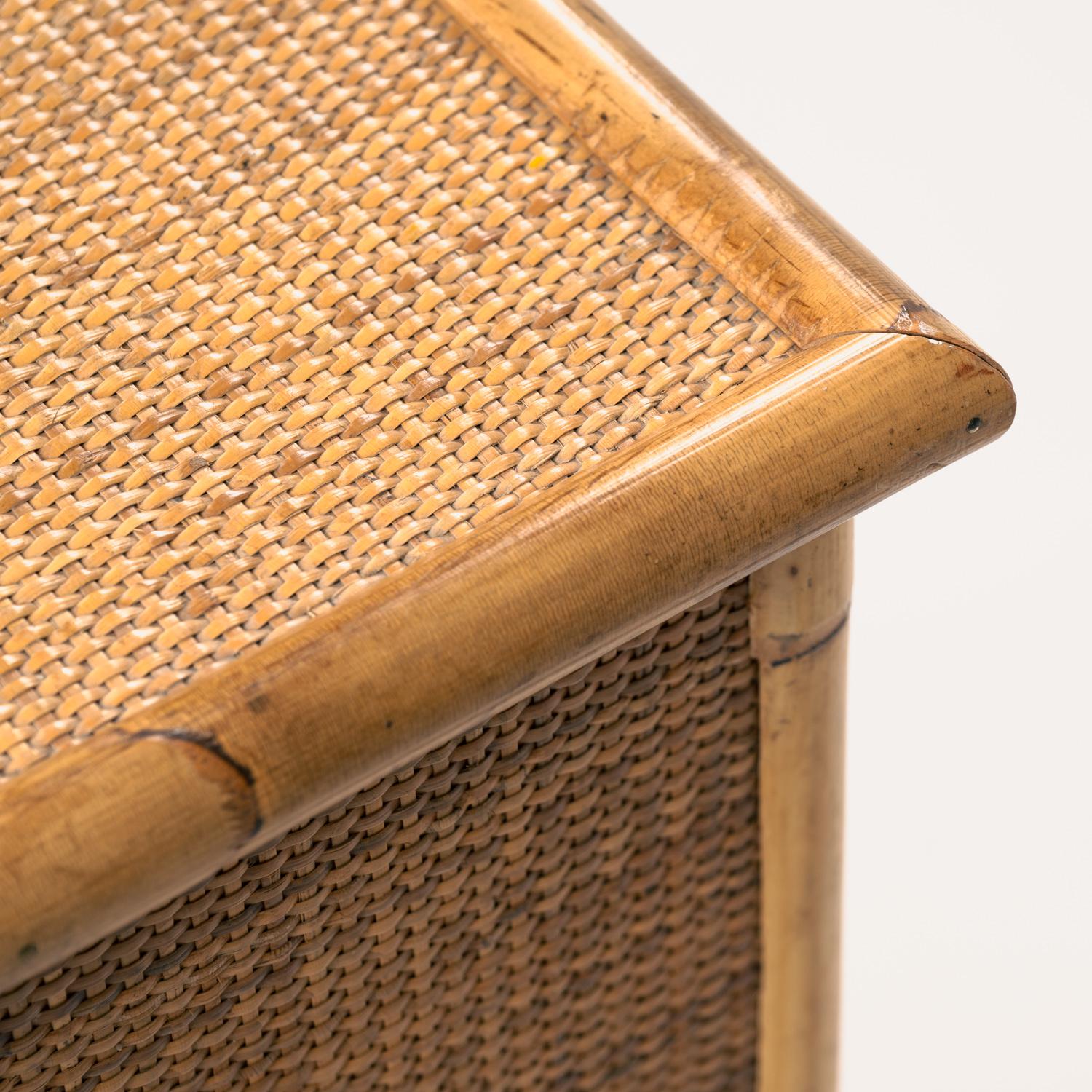 Dal Vera bamboo rattan desk with brass hinges, French Riviera style, Italy, 1970 For Sale 8