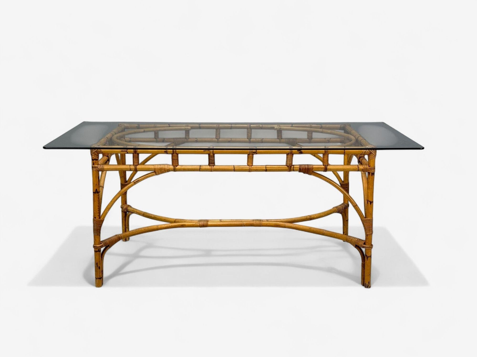 Mid-Century Modern Dal Vera, table de salle à manger moderne italienne, en bambou, canne, verre, Italie, années 1950 en vente