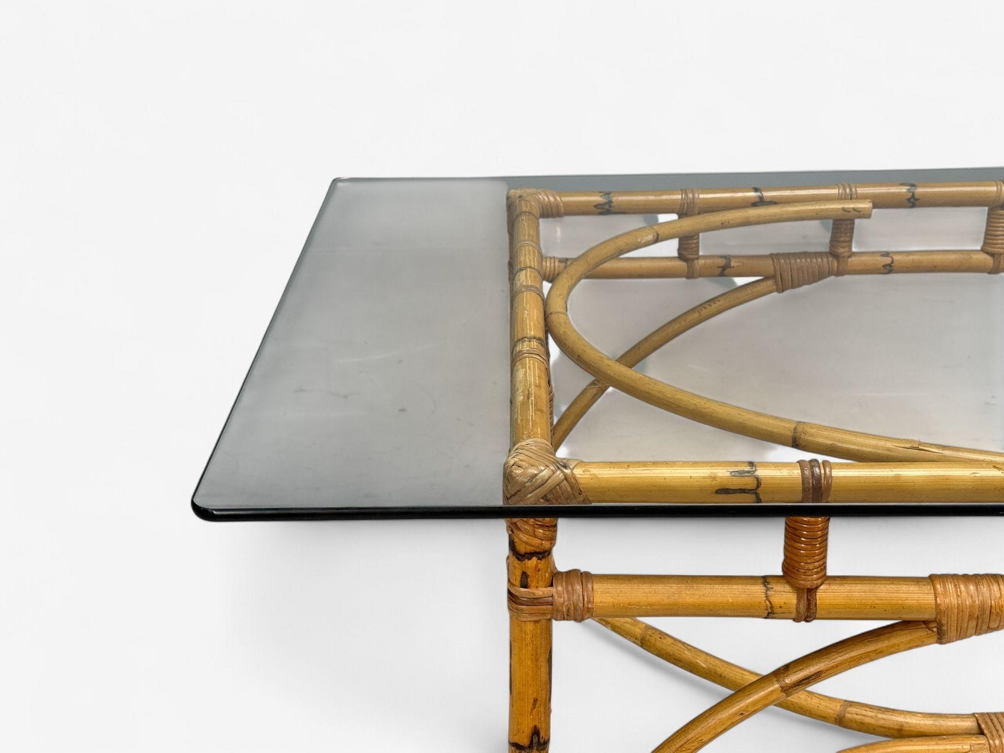 Bambou Dal Vera, table de salle à manger moderne italienne, en bambou, canne, verre, Italie, années 1950 en vente