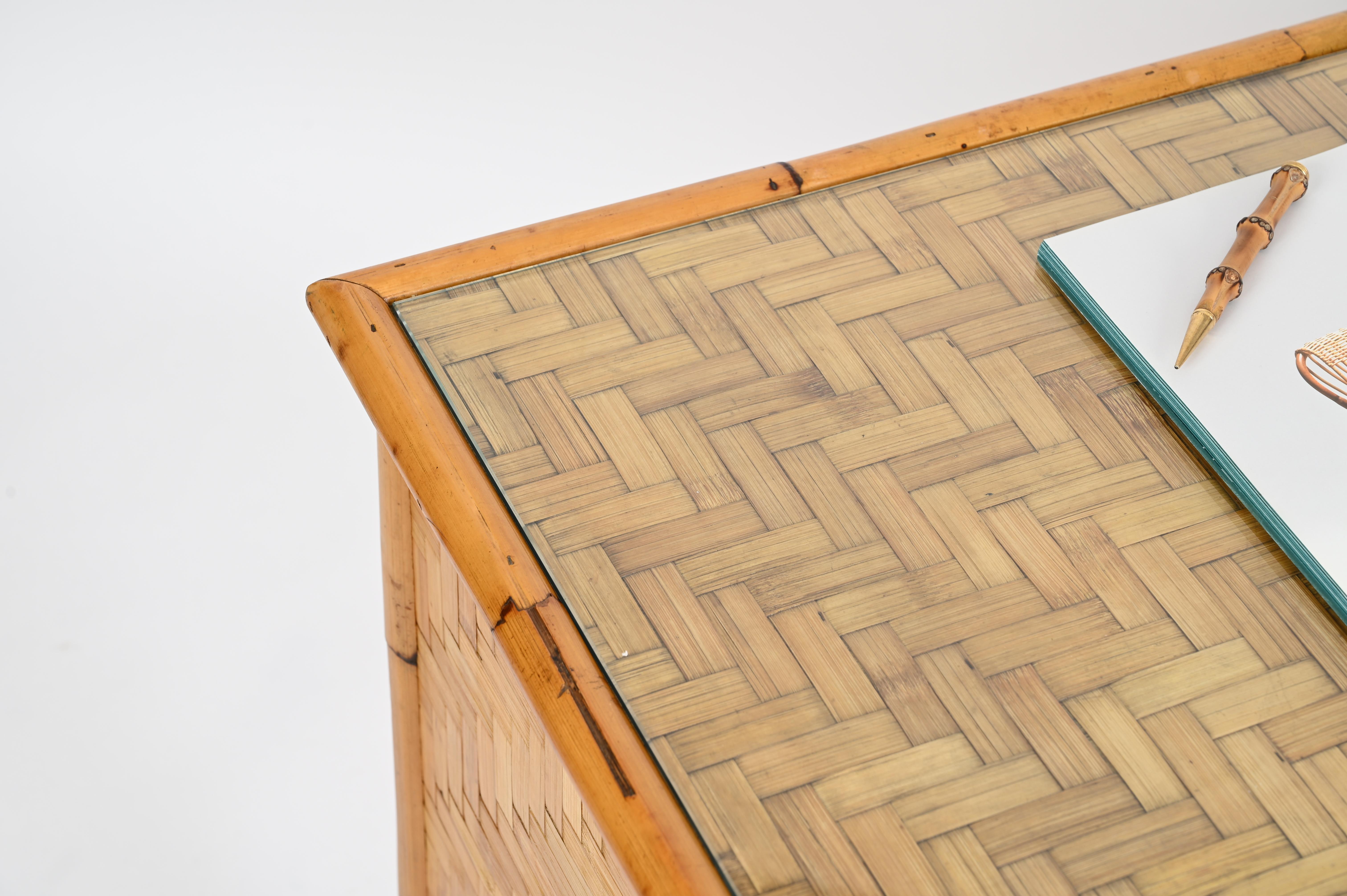 Dal Vera Mid-Century Desk with Drawers in Bamboo, Brass with Glass, Italy 1970s For Sale 3