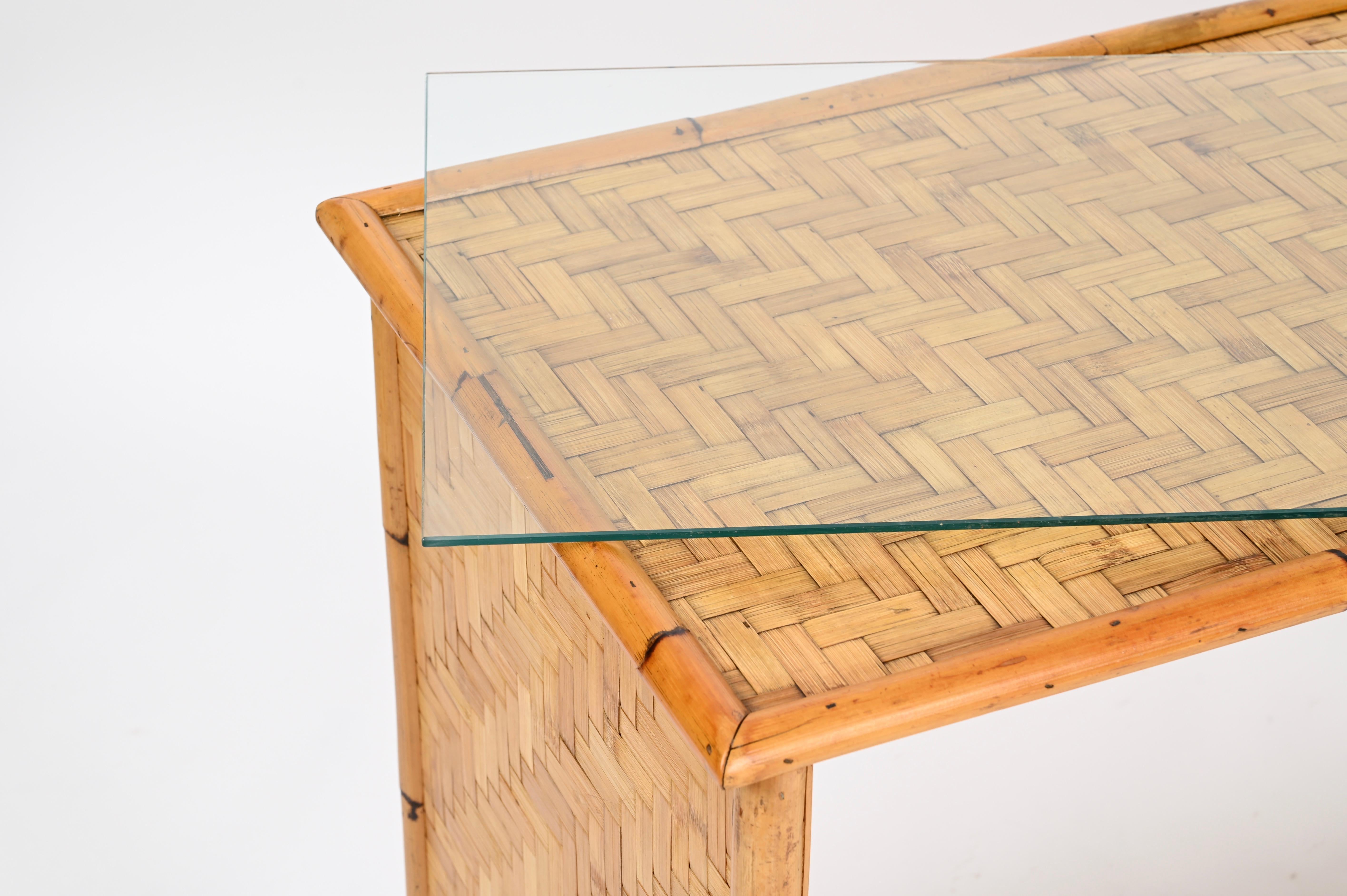 Dal Vera Mid-Century Desk with Drawers in Bamboo, Brass with Glass, Italy 1970s For Sale 5