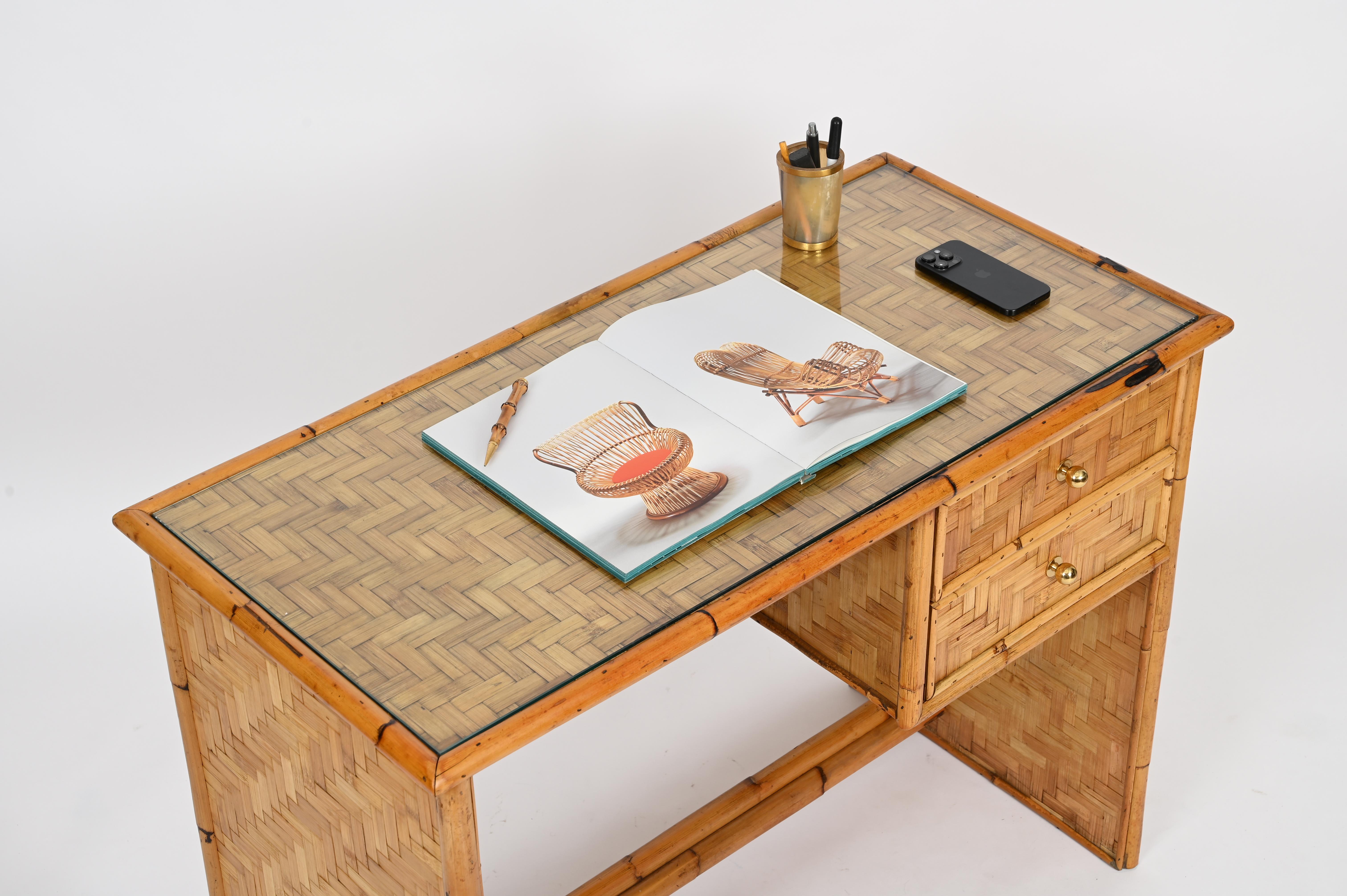 Dal Vera Mid-Century Desk with Drawers in Bamboo, Brass with Glass, Italy 1970s For Sale 6