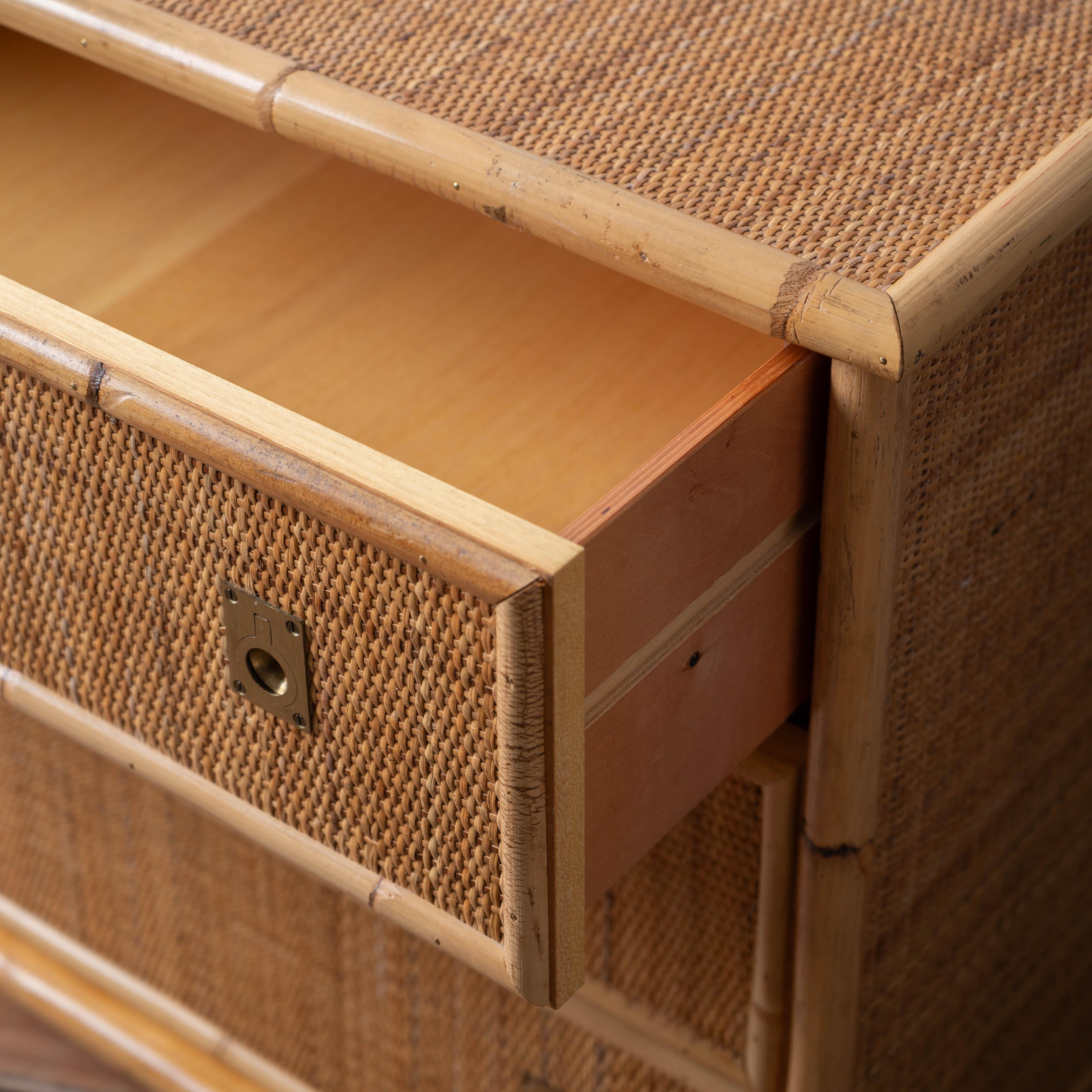 Dal Vera Woven Rattan Dresser, 1970s im Angebot 2
