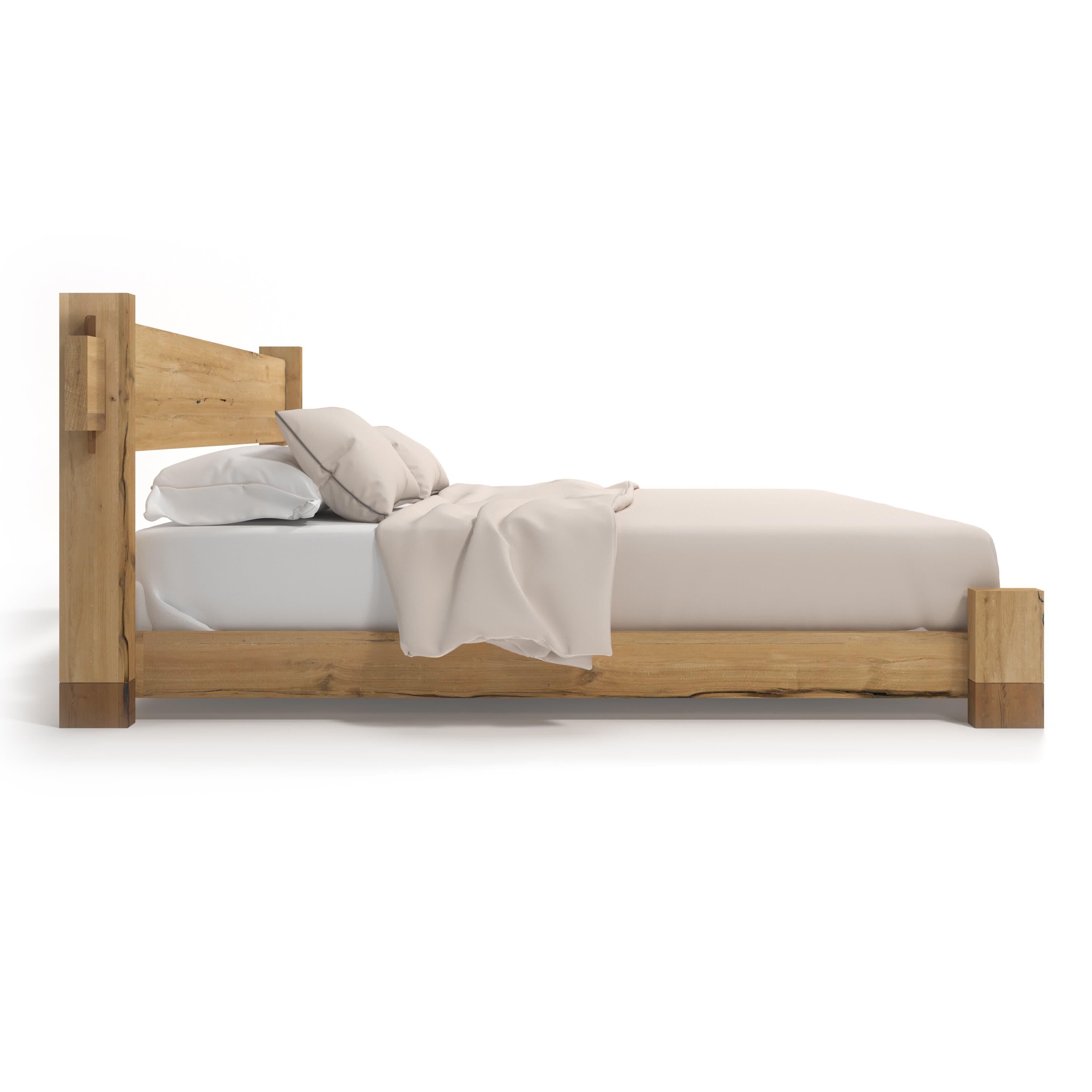 Sink into total relaxation with the Dala-Bed! Crafted from durable massive wooden oak, it ensures beauty and comfort for all your cozy nights. 

All Tektōn pieces are made of natural massive wood.
Small variations may be found due to the nature of