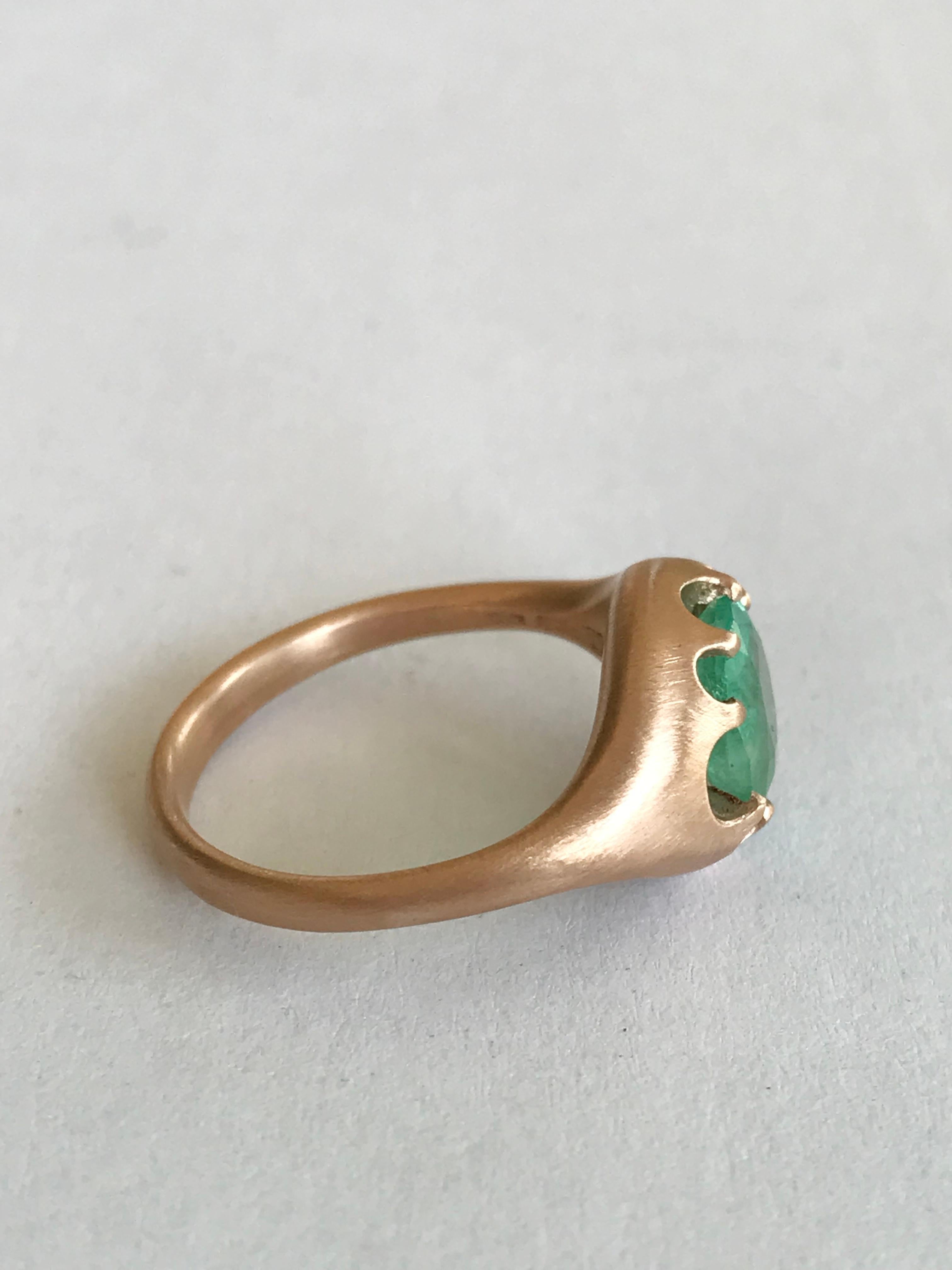Dalben 1, 26 Ct Cushion Cut Emerald Rose Gold Ring For Sale 5