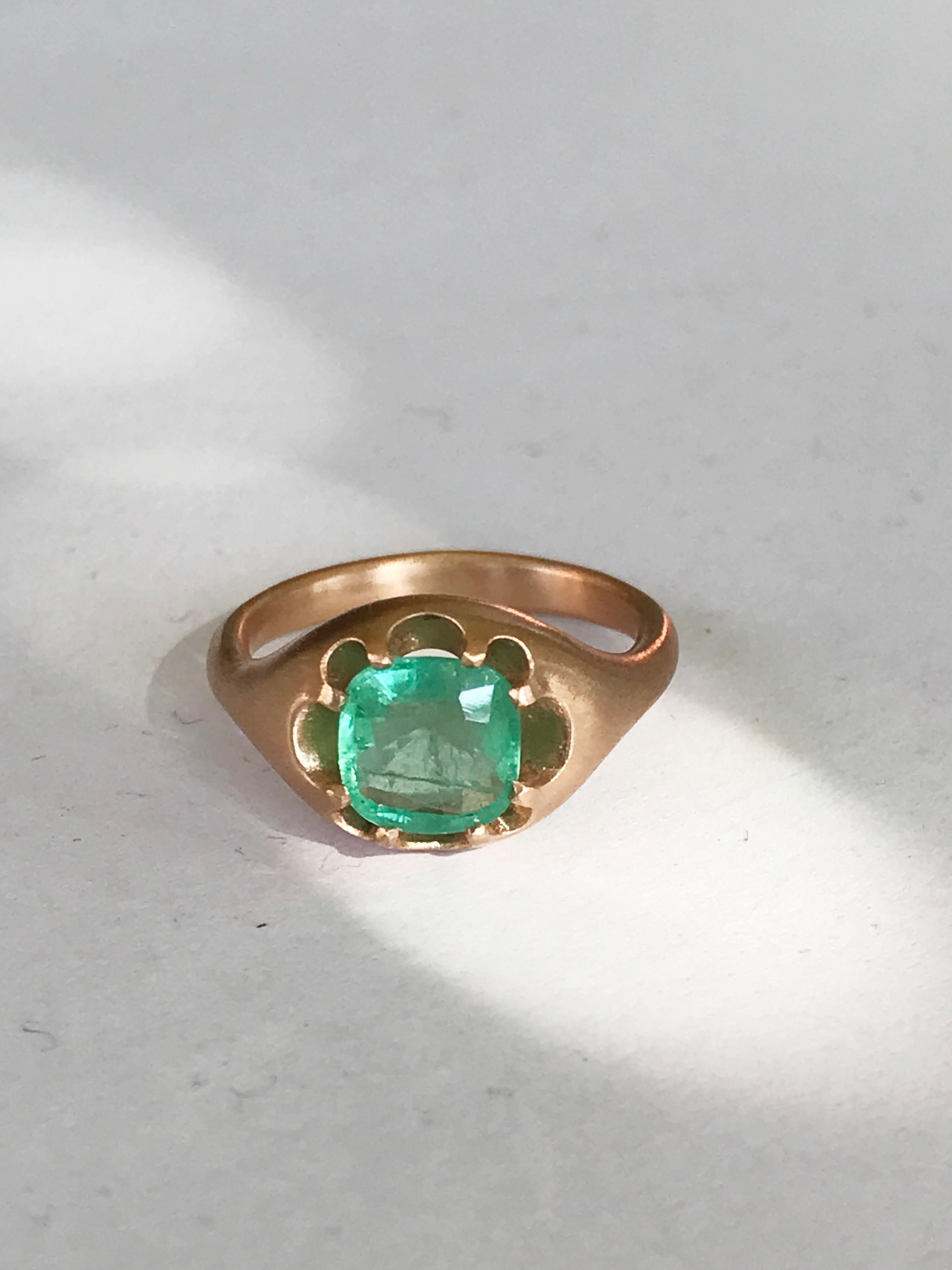 Dalben 1, 26 Ct Cushion Cut Emerald Rose Gold Ring For Sale 7