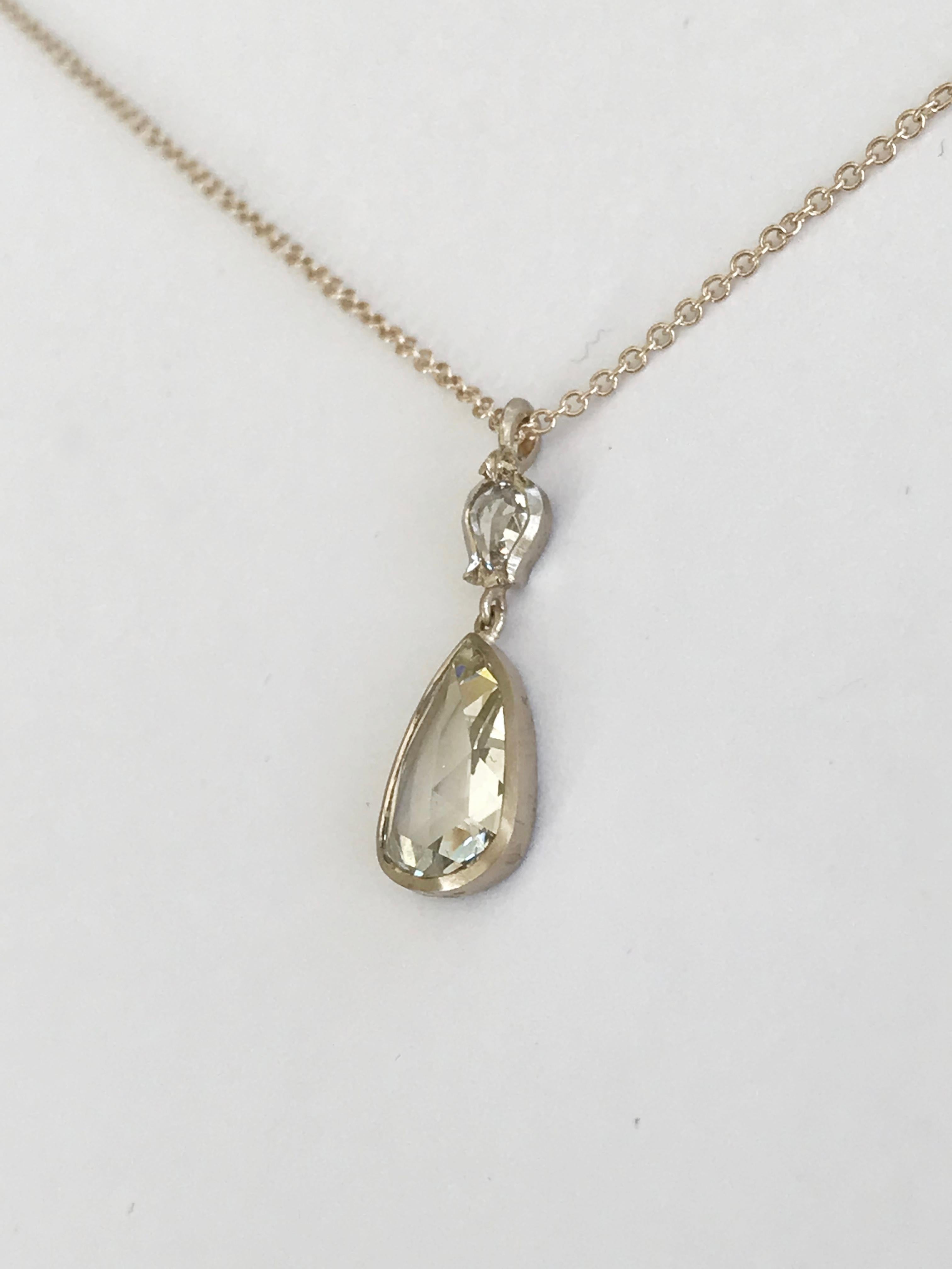 Dalben 1.2 Carat Pear Shape Diamond White Gold Necklace For Sale 5