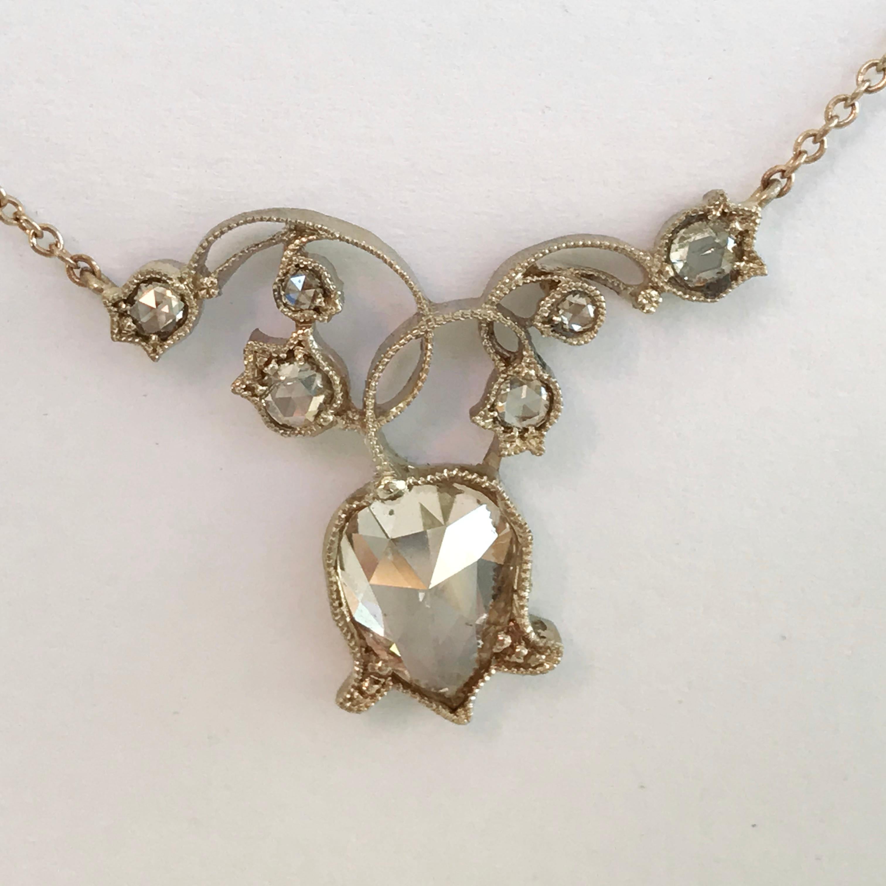 Halskette aus Weißgold mit 1,5 Karat birnenförmigem Diamanten von Dalben (Tropfenschliff) im Angebot