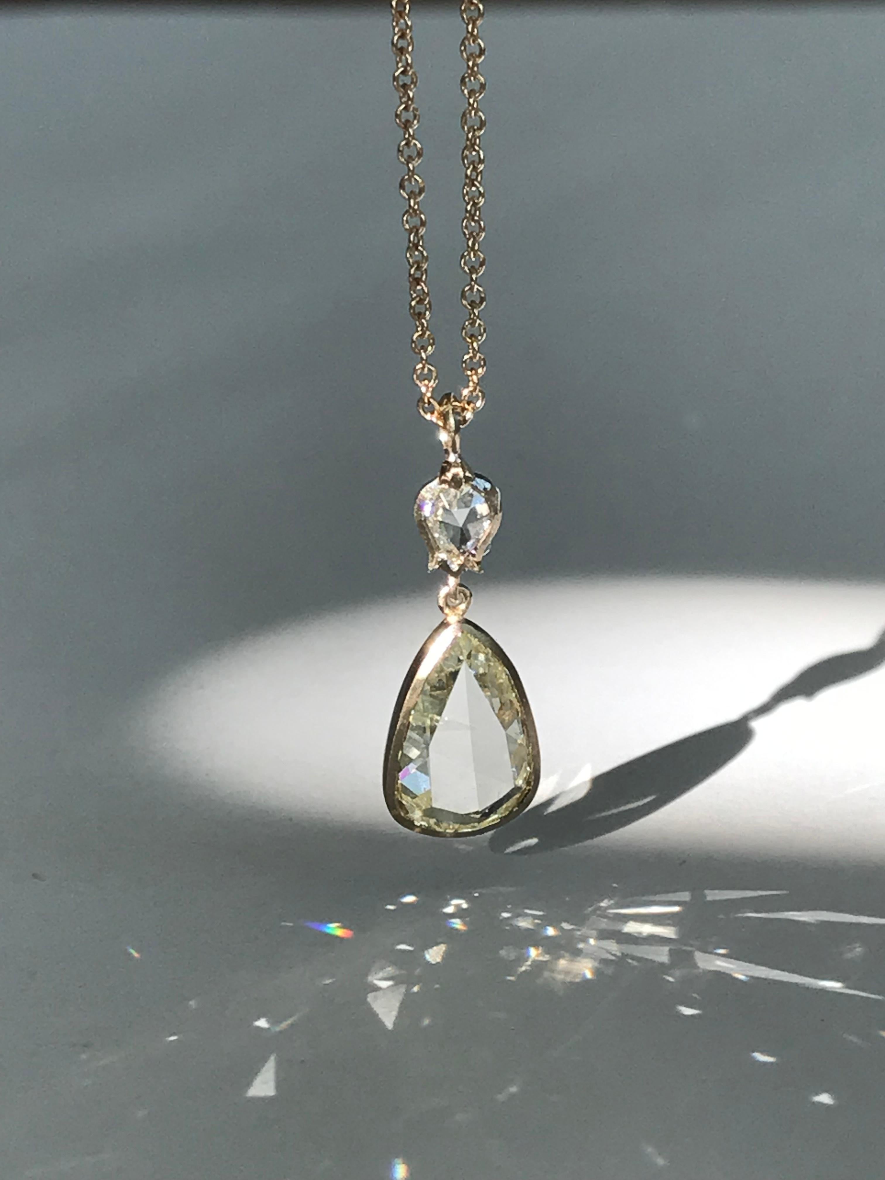 Dalben 1.2 Carat Pear Shape Diamond White Gold Necklace For Sale 2