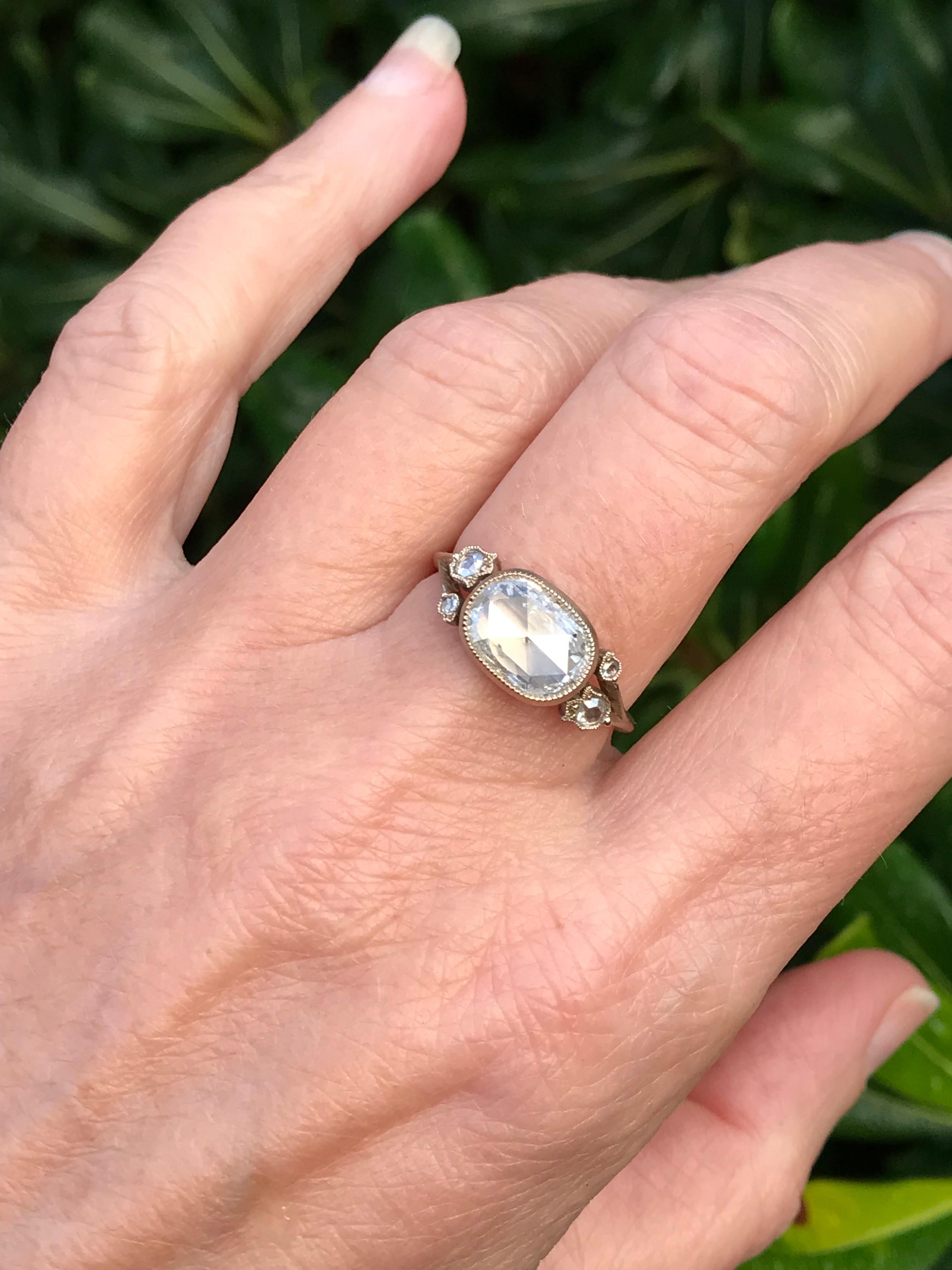 Dalben 1,51 Karat Kissenform Diamantring mit Rosenschliff Gold Damen