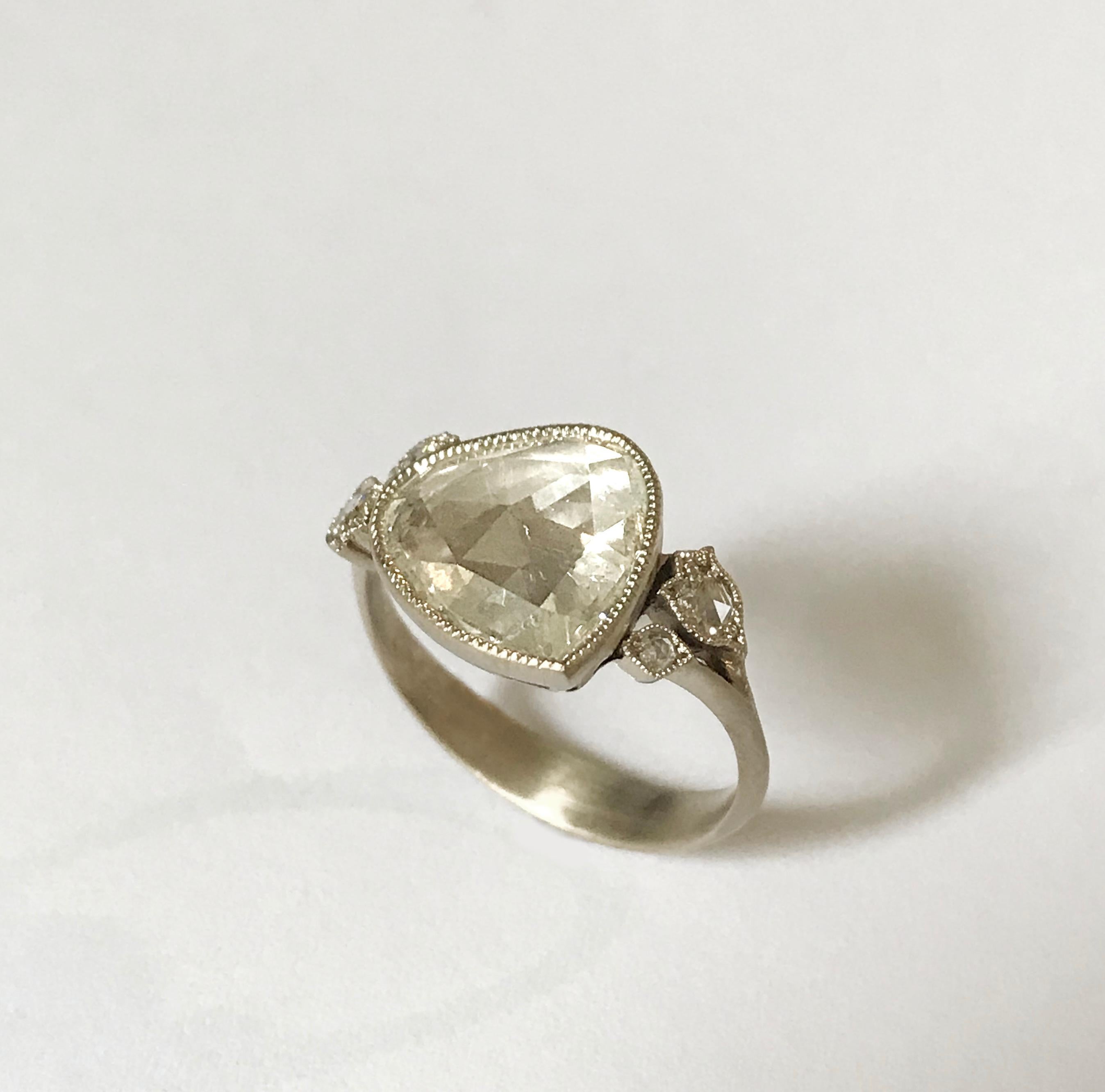 Women's Dalben 1.84 Carat Pear Shape Rose Cut Diamond Gold Ring