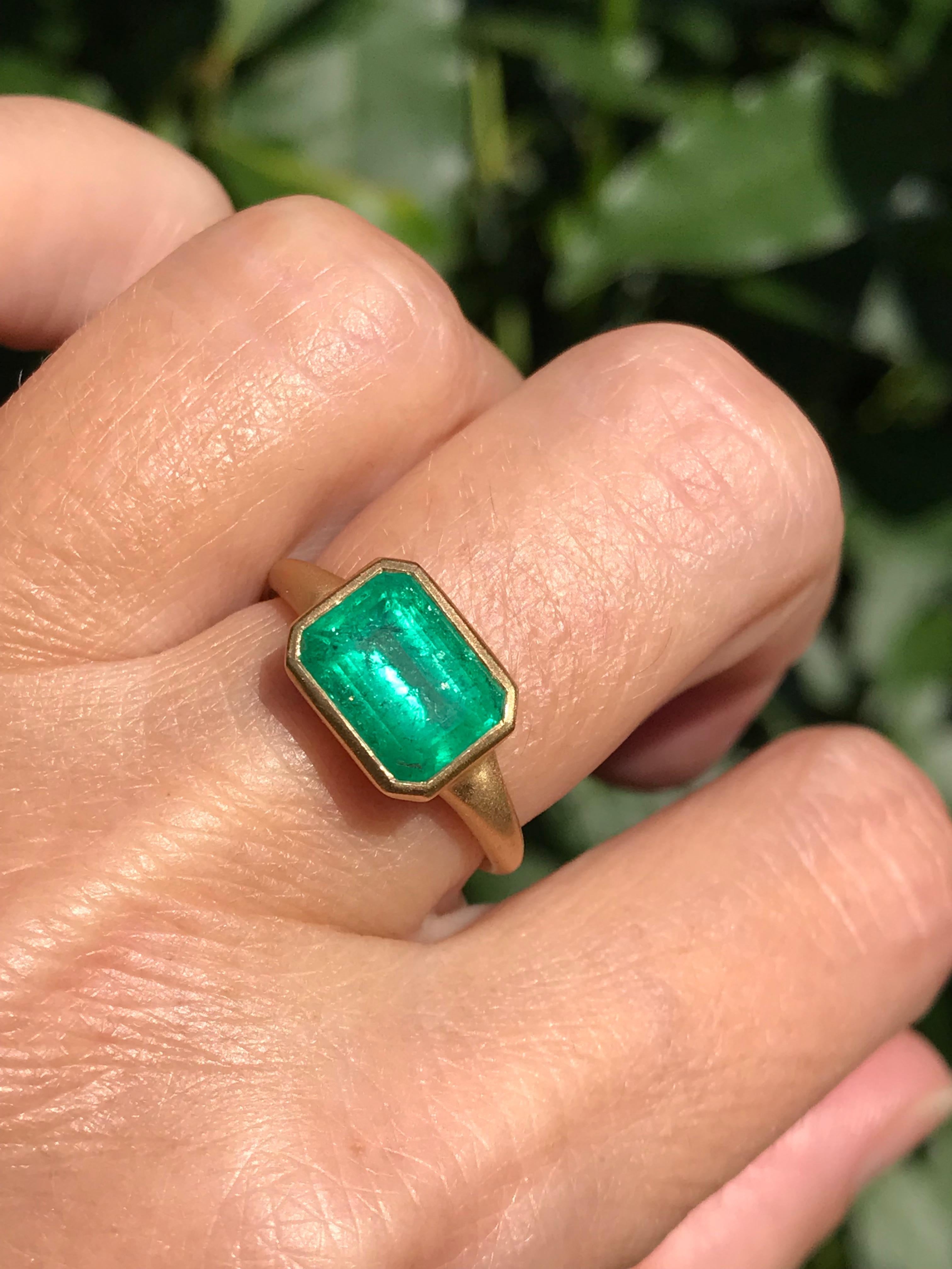 Dalben design One of a Kind 18k yellow gold satin finishing ring with a 2,46 carat bezel-set emerald cut emerald. 
Ring size6 3/4+ USA , 54 EU  re-sizable to most finger sizes. 
Bezel stone dimensions :
width 10,9 mm
height 8,6 mm
The ring has been