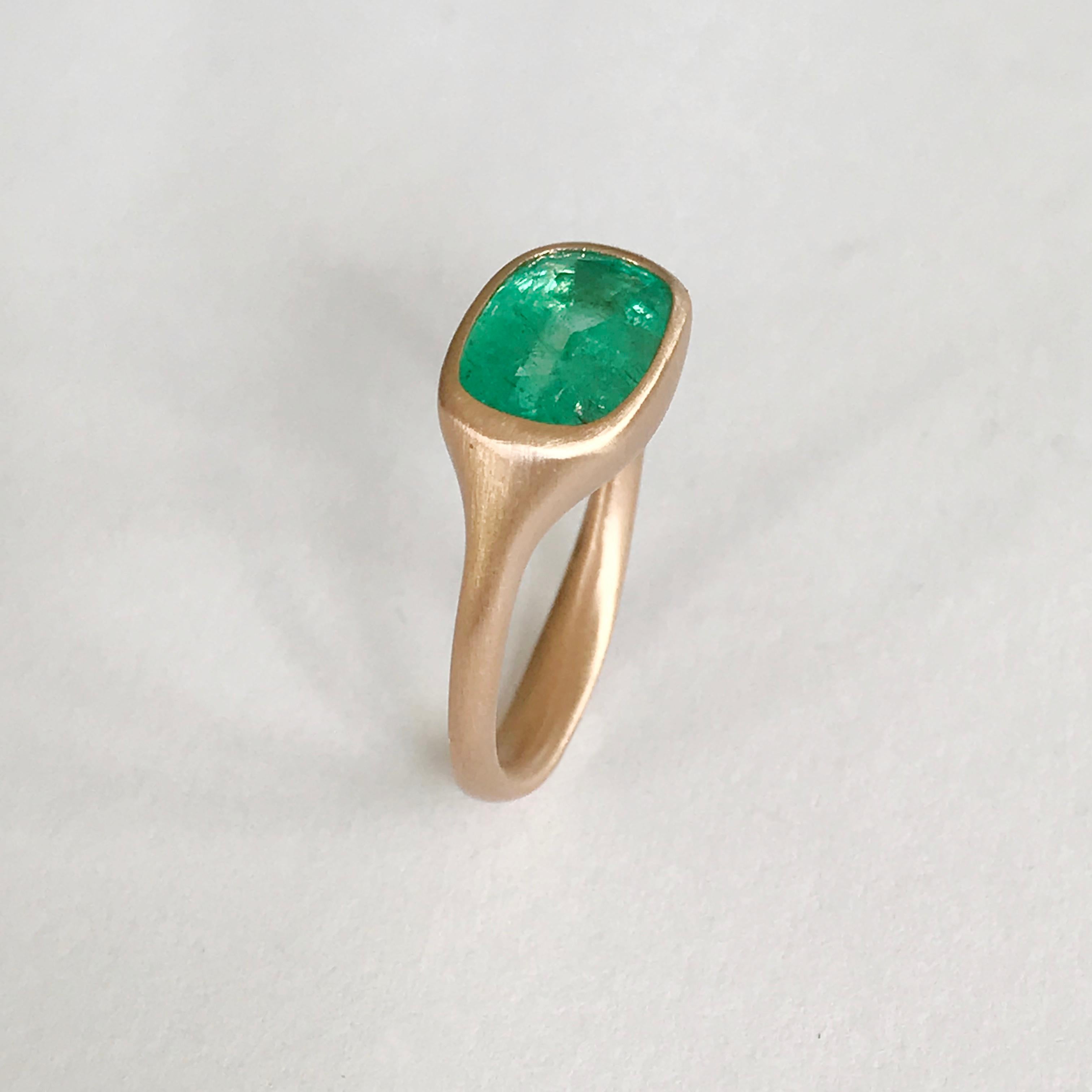 Dalben 2, 65 Carat Emerald Rose Gold Ring For Sale 3