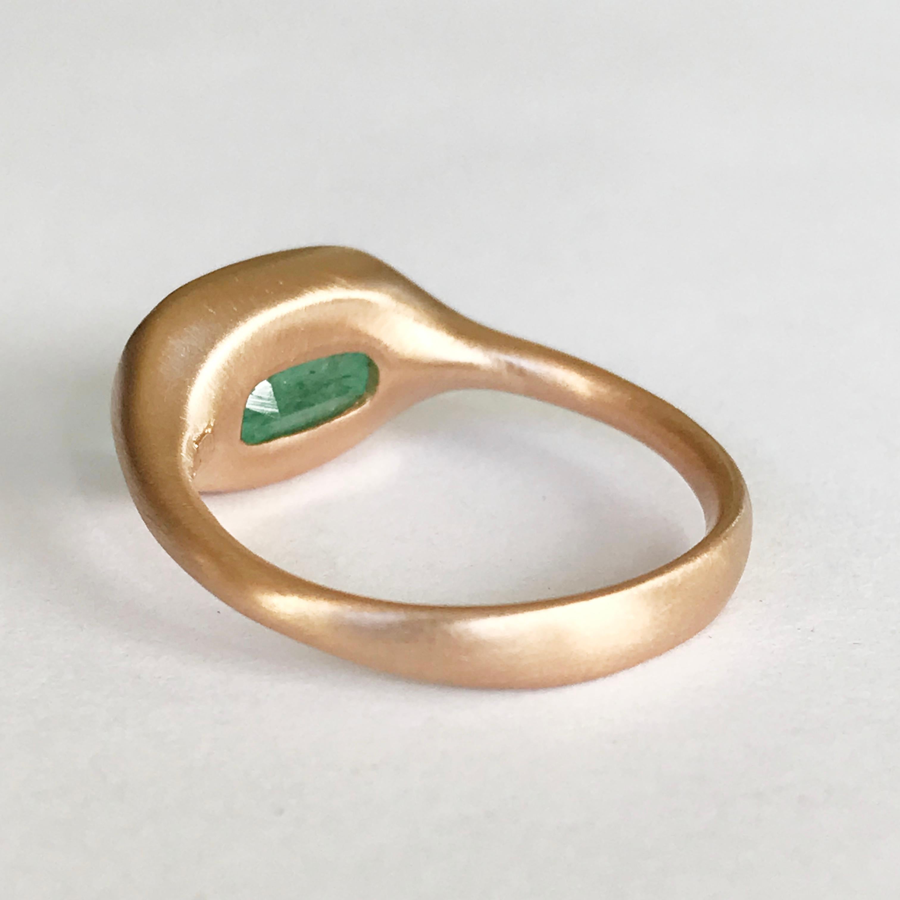 Dalben 2, 65 Carat Emerald Rose Gold Ring For Sale 5