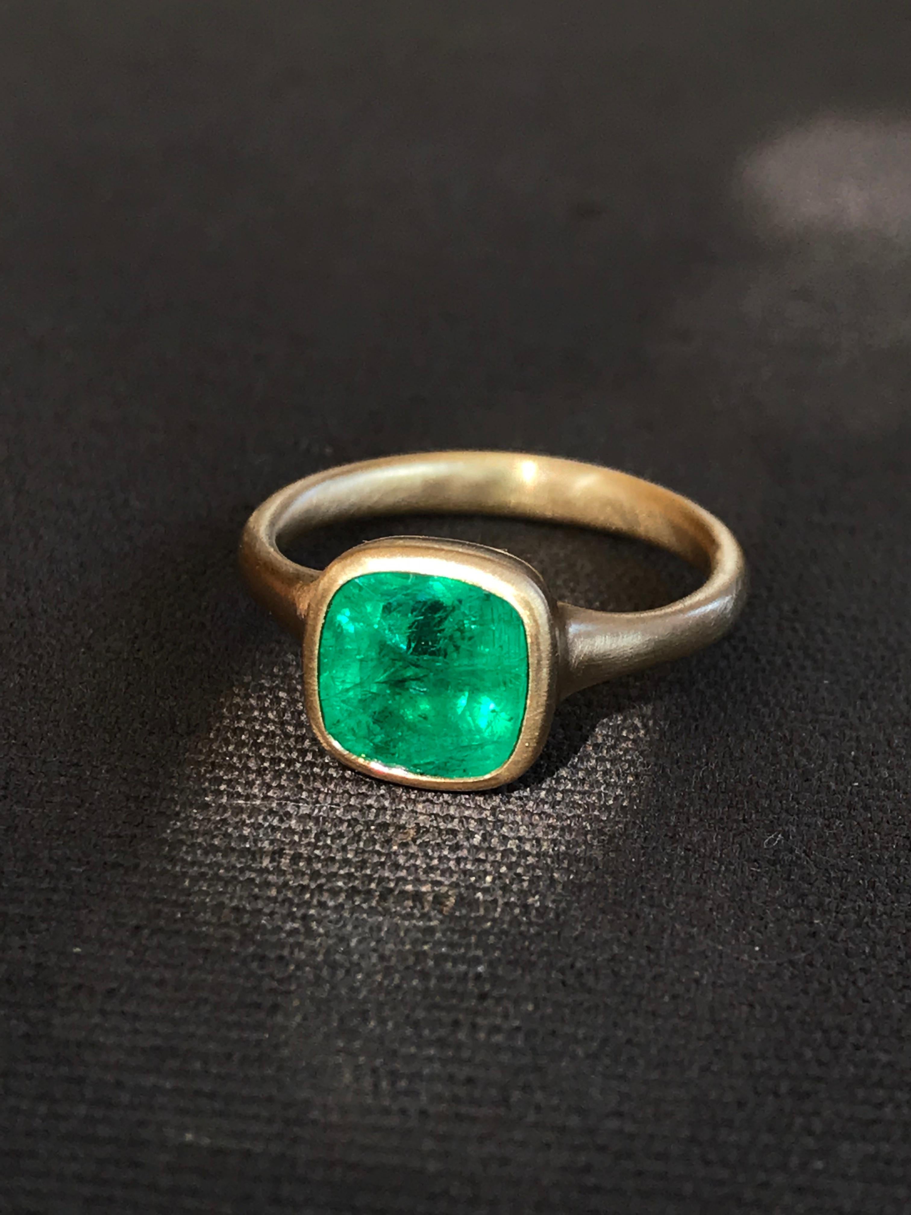 Dalben 2, 84 Carat Emerald Yellow Gold Ring 9