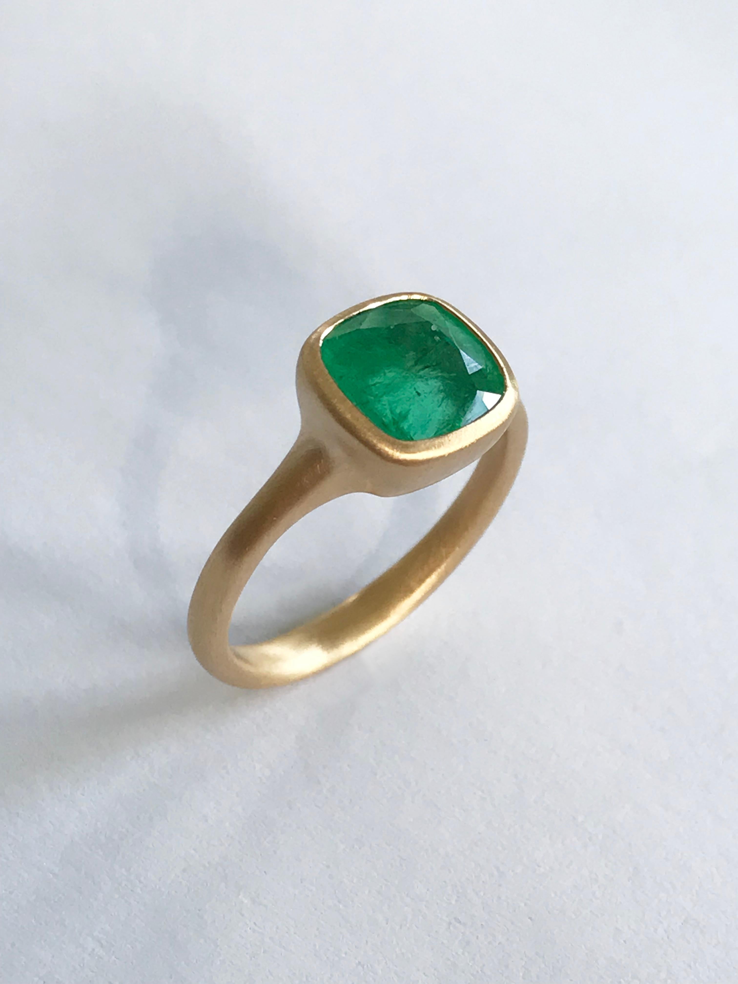 Women's Dalben 2, 84 Carat Emerald Yellow Gold Ring