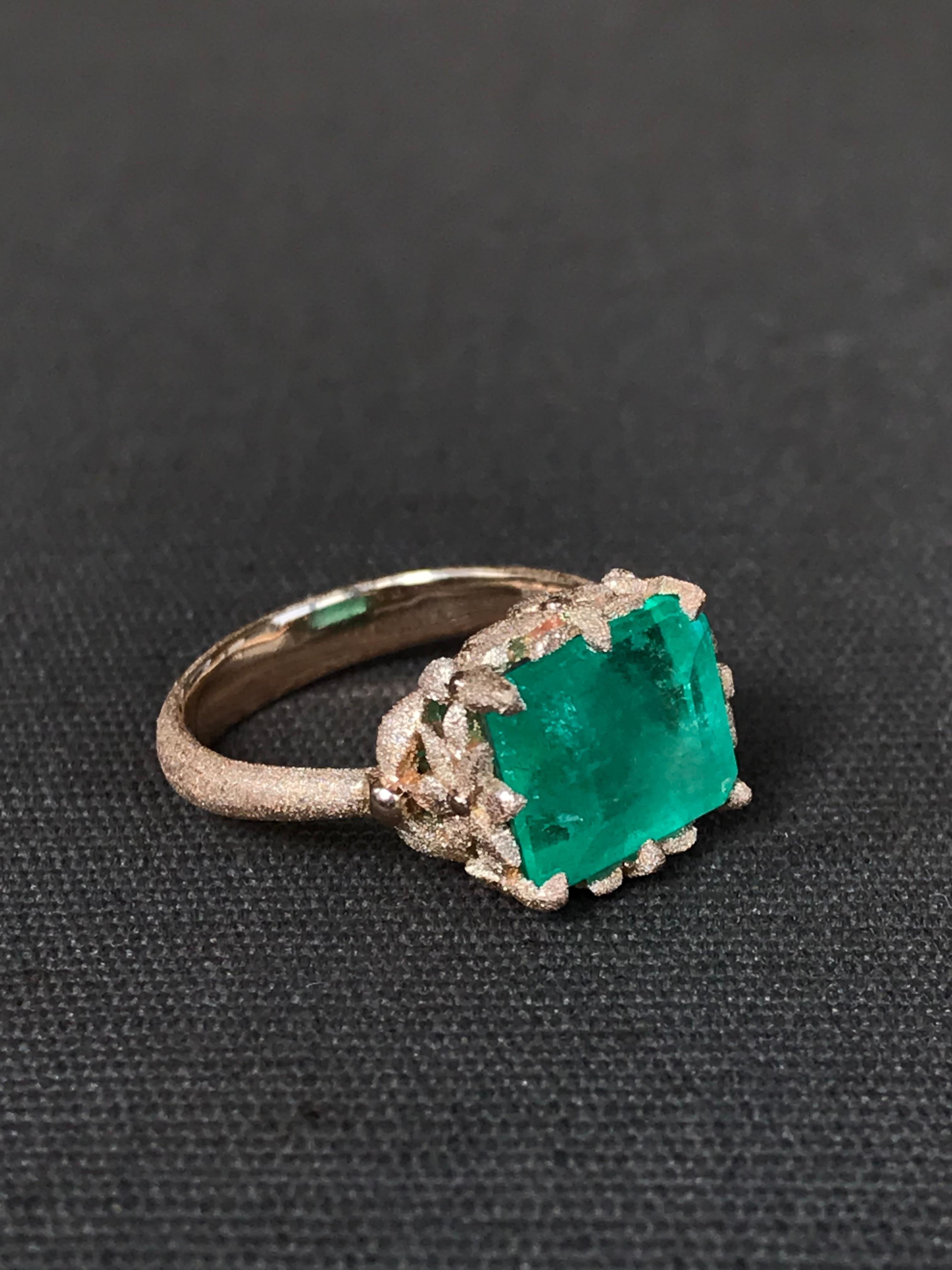 Dalben 3.57 Carat Emerald Cut Emerald Rose Gold Ring For Sale 7