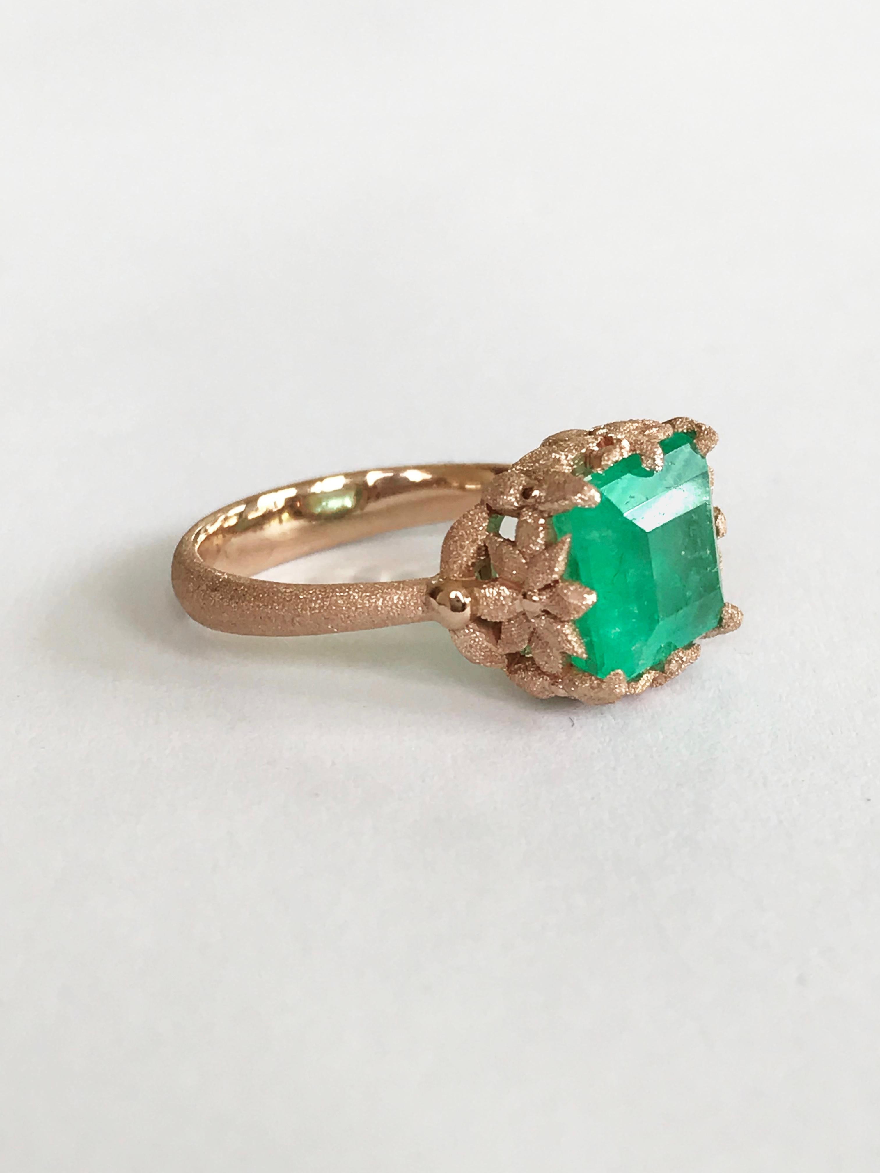 Dalben 3.57 Carat Emerald Cut Emerald Rose Gold Ring For Sale 2
