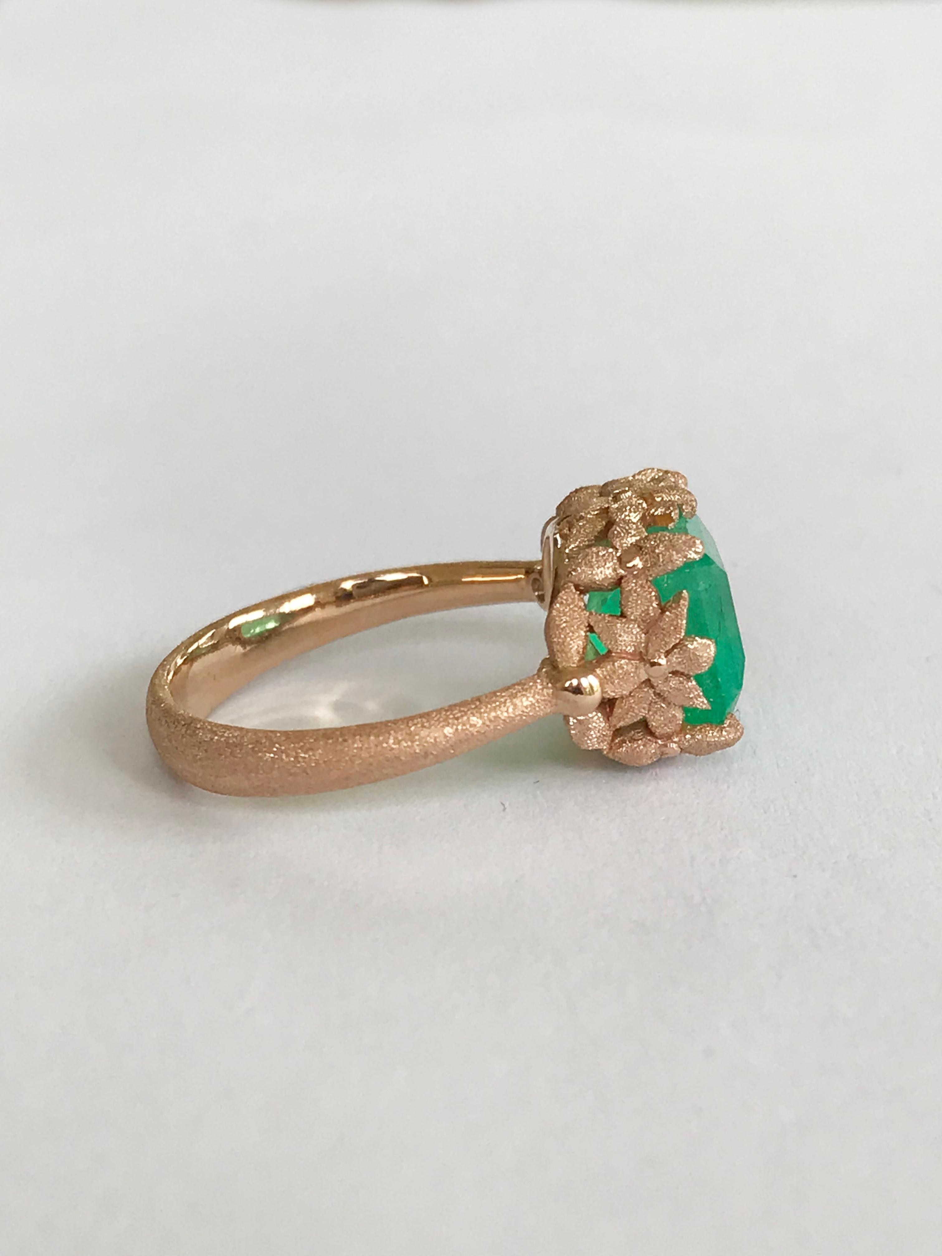 Dalben 3.57 Carat Emerald Cut Emerald Rose Gold Ring For Sale 4
