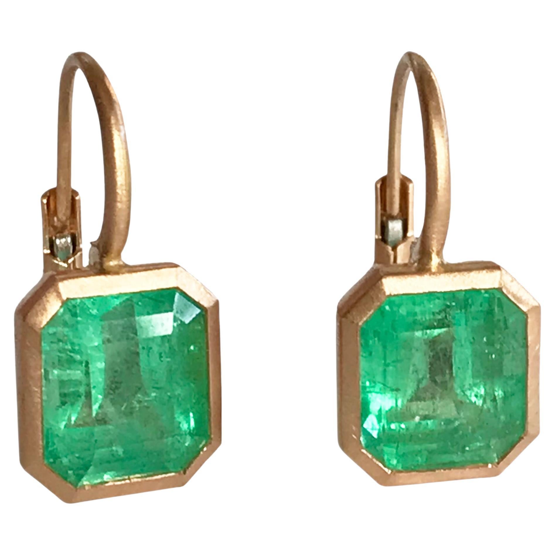 Dalben 4, 31 Carat Colombian Emerald Rose Gold Earrings